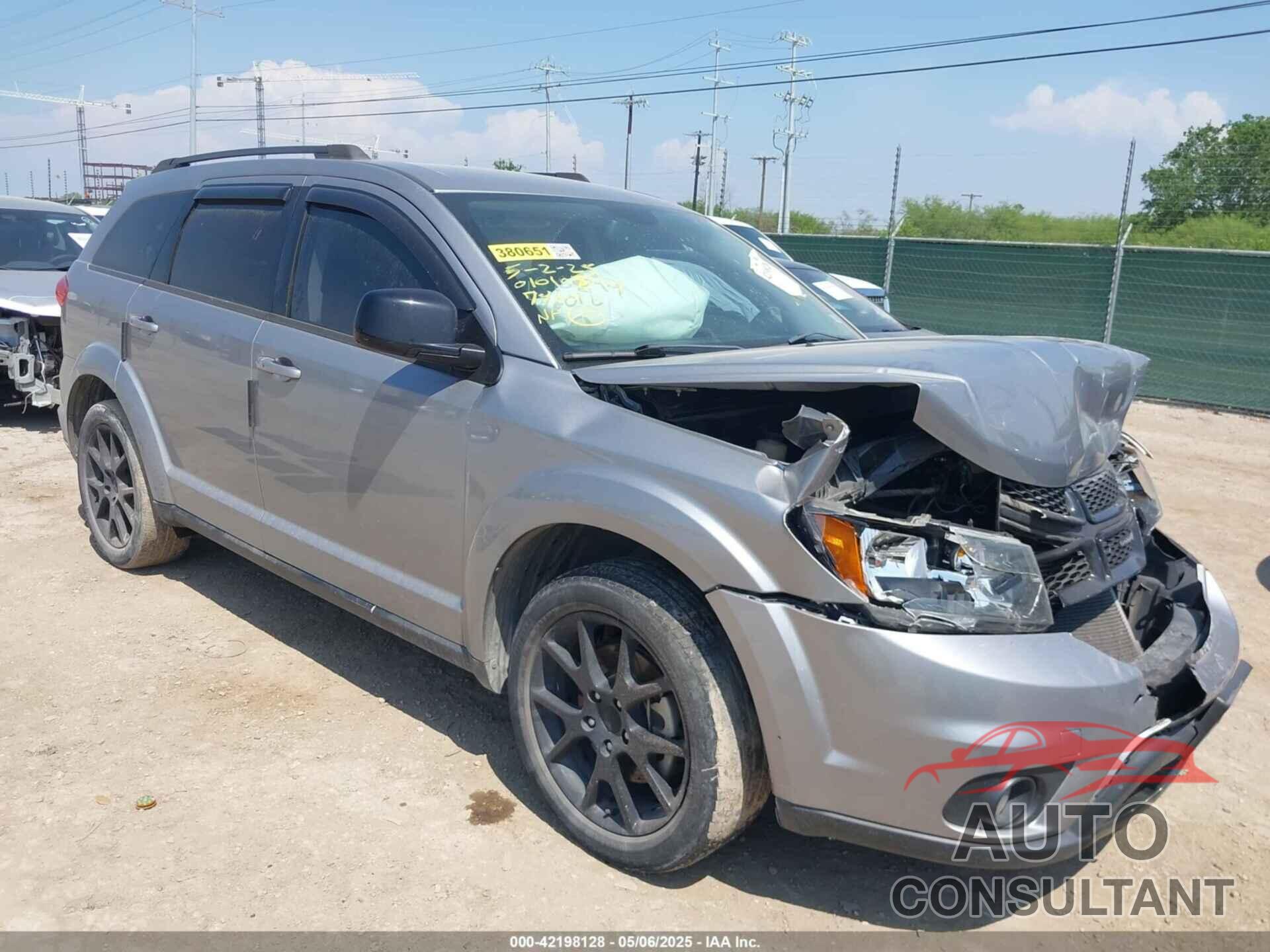 DODGE JOURNEY 2015 - 3C4PDCBB8FT746016