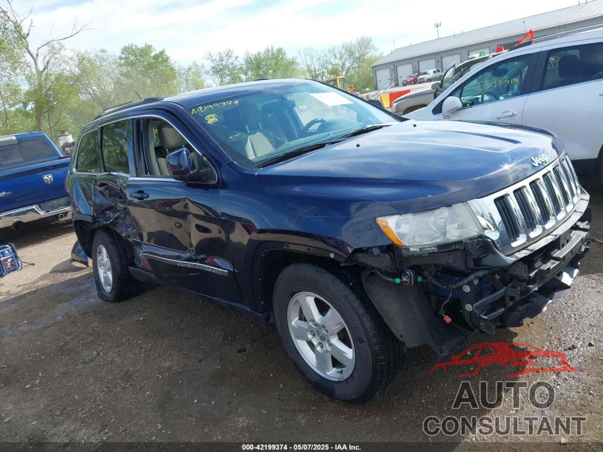 JEEP GRAND CHEROKEE 2013 - 1C4RJFAG3DC595207