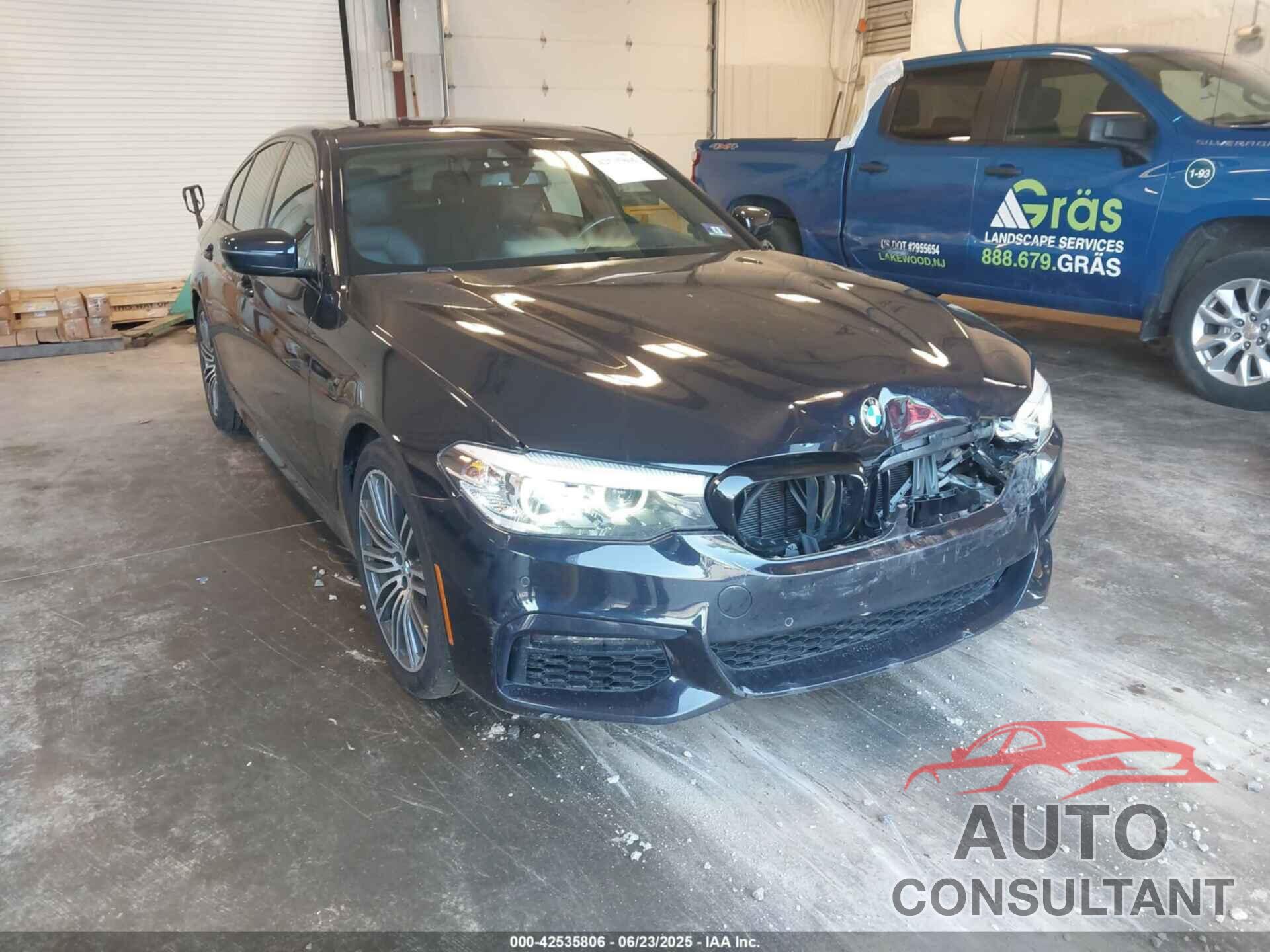 BMW 540I 2019 - WBAJE7C51KWW17345
