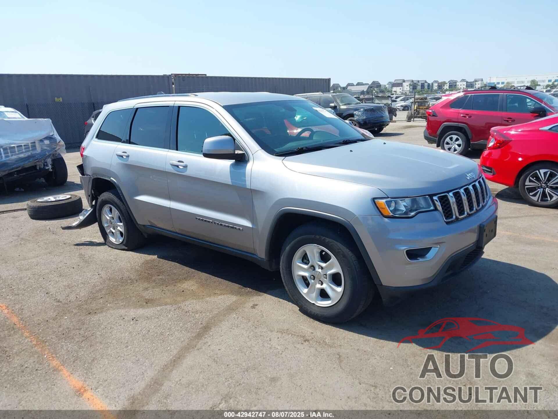 JEEP GRAND CHEROKEE 2017 - 1C4RJEAG8HC813755