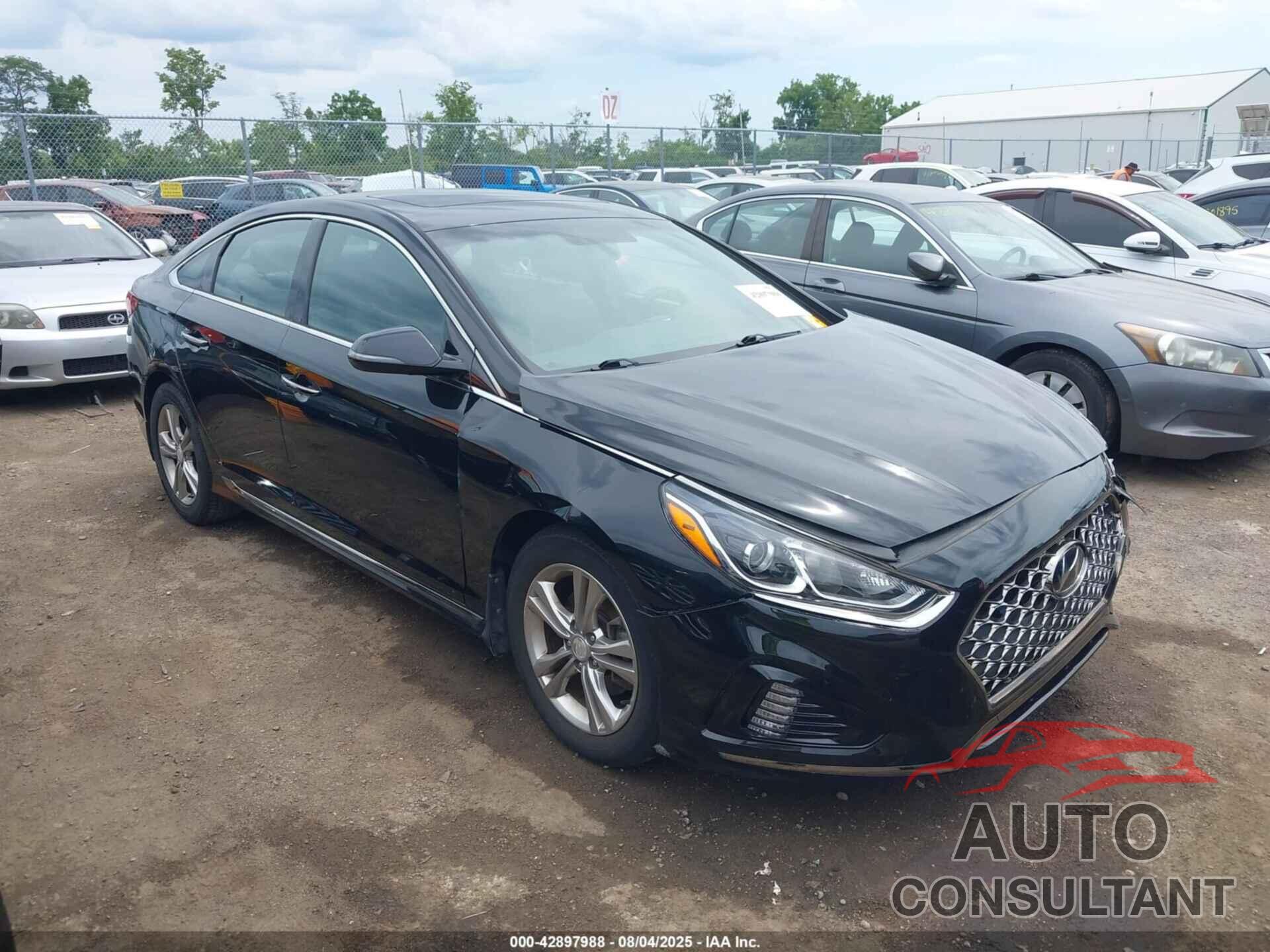HYUNDAI SONATA 2018 - 5NPE34AF2JH715745