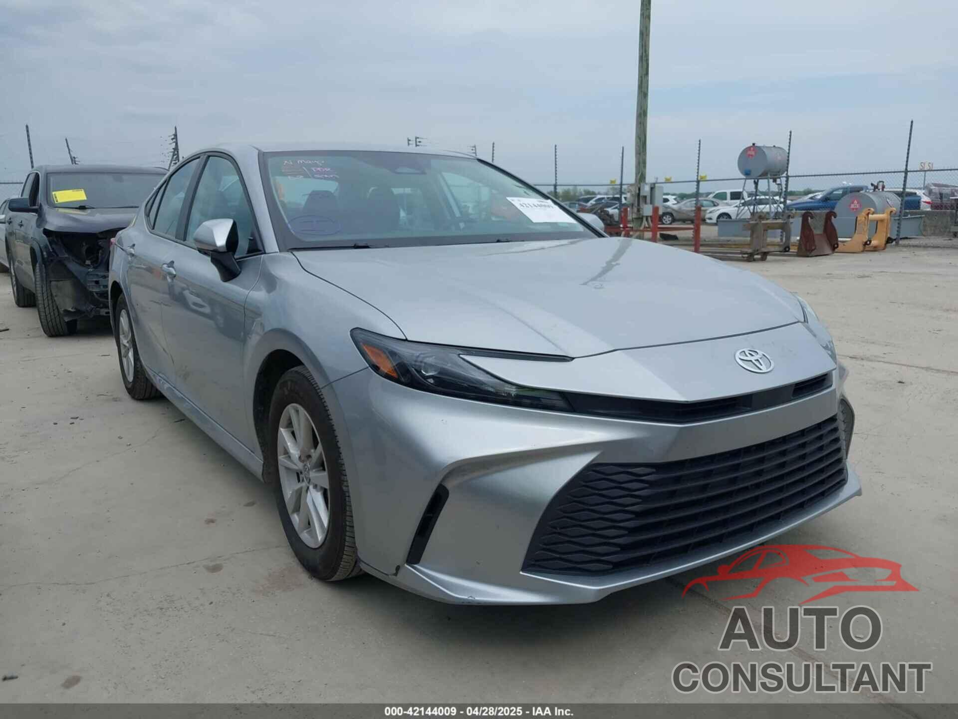 TOYOTA CAMRY 2025 - 4T1DAACK5SU000942