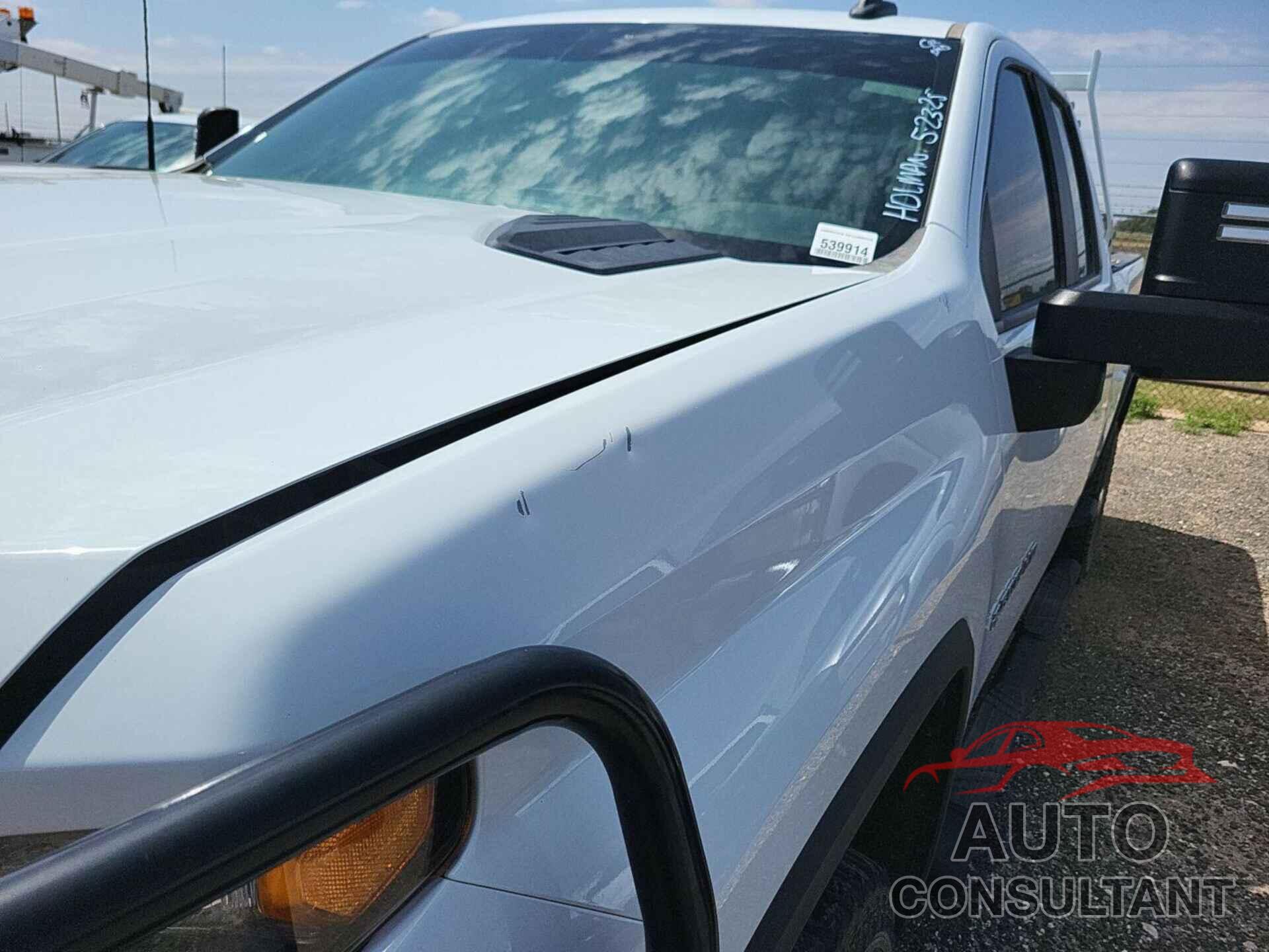 CHEVROLET SILVERADO 2022 - 1GC2YLE73NF275682