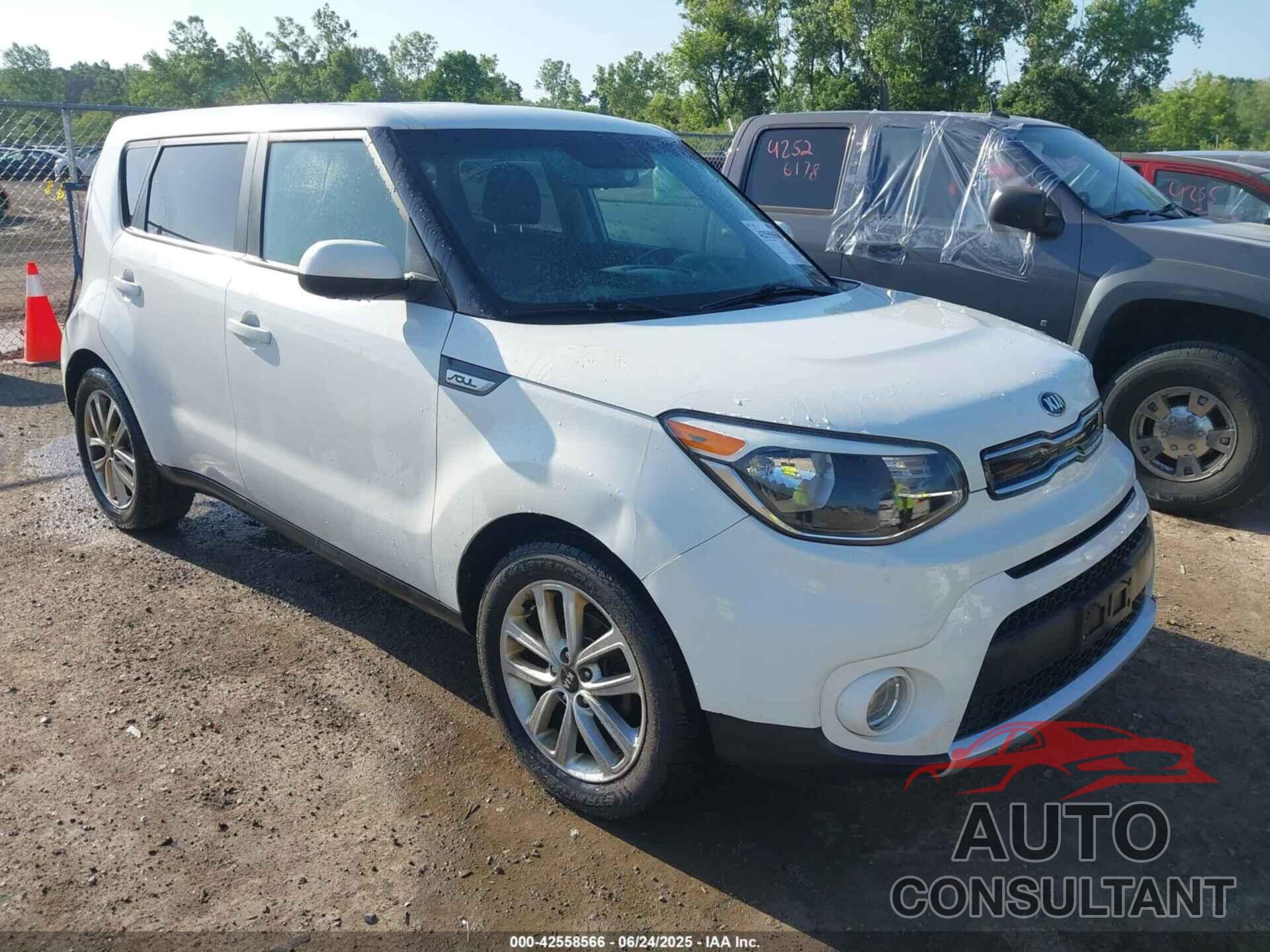 KIA SOUL 2017 - KNDJP3A52H7417408