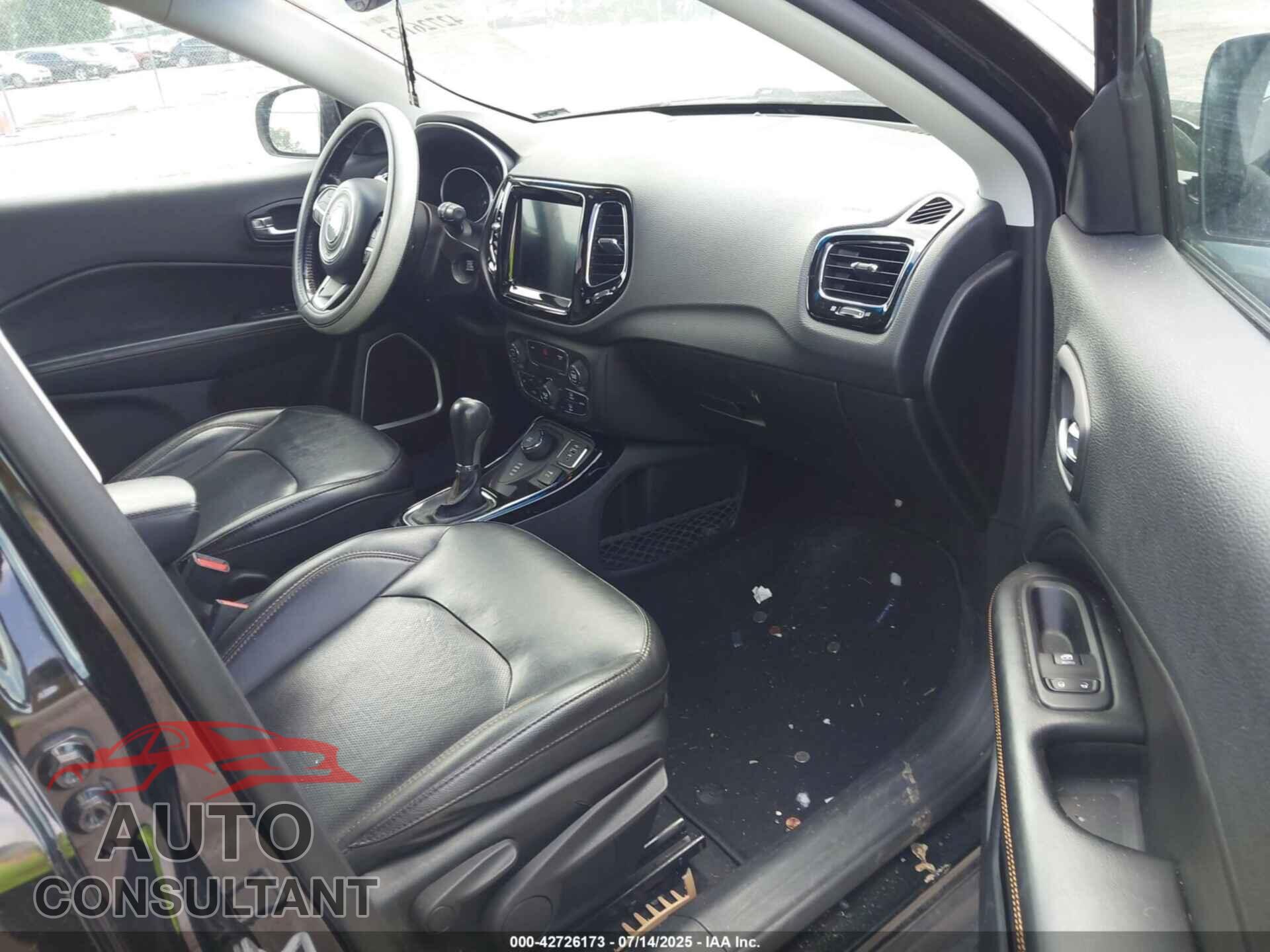 JEEP COMPASS 2019 - 3C4NJDCB2KT827060