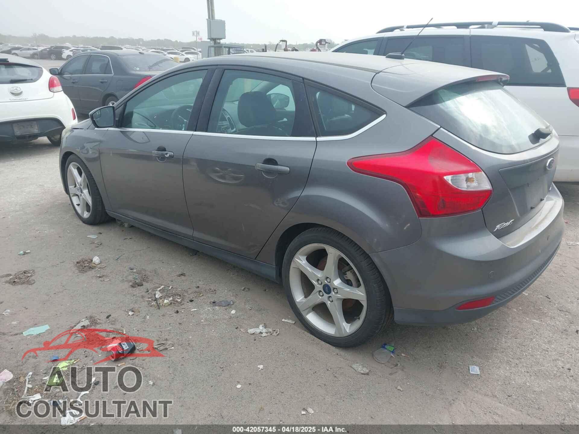 FORD FOCUS 2014 - 1FADP3N29EL382128