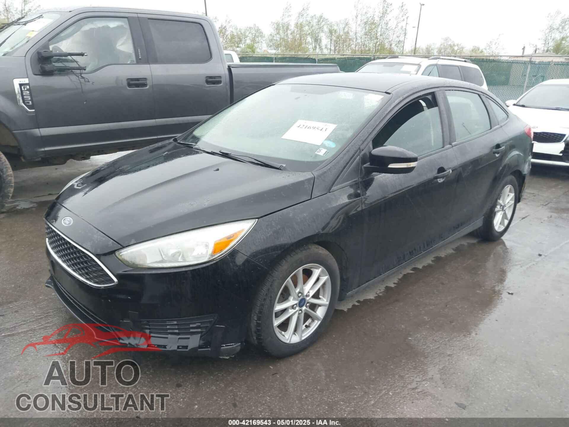 FORD FOCUS 2016 - 1FADP3F22GL229348