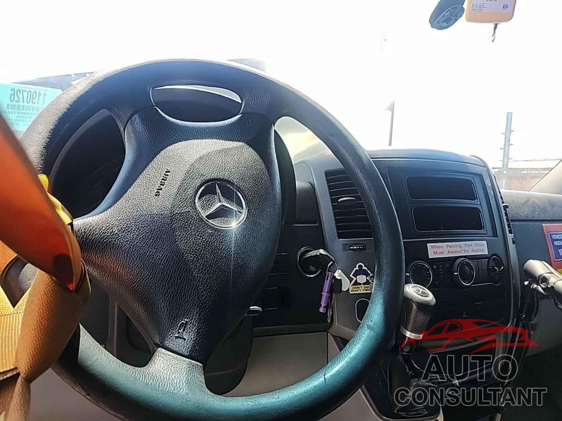 MERCEDES-BENZ SPRINTER 2015 - WD3PE8DB9FP134400