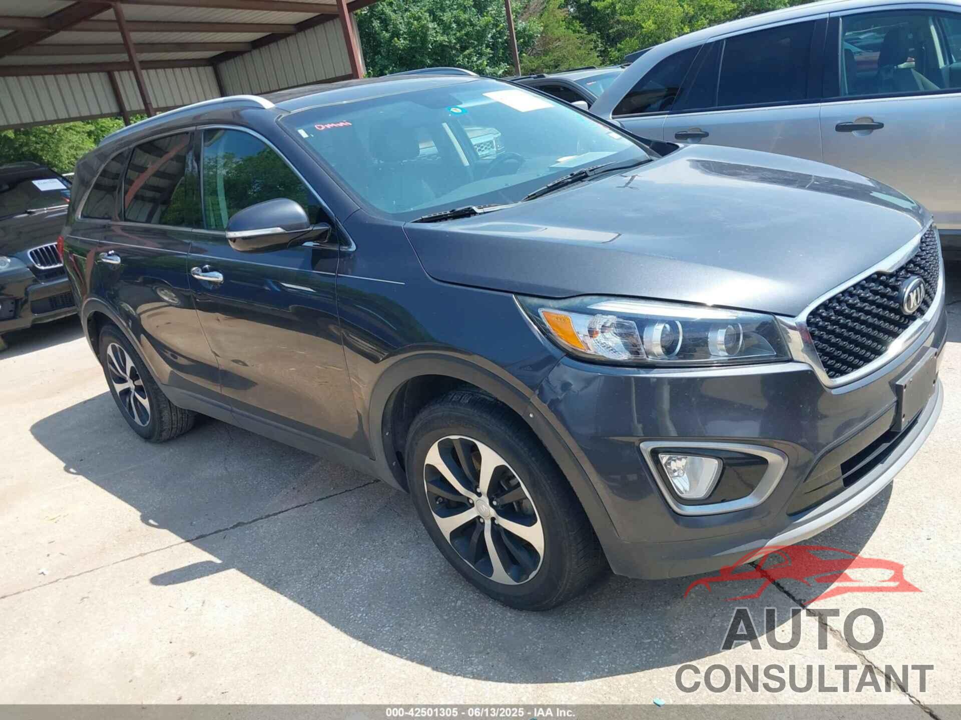 KIA SORENTO 2017 - 5XYPH4A14HG190770
