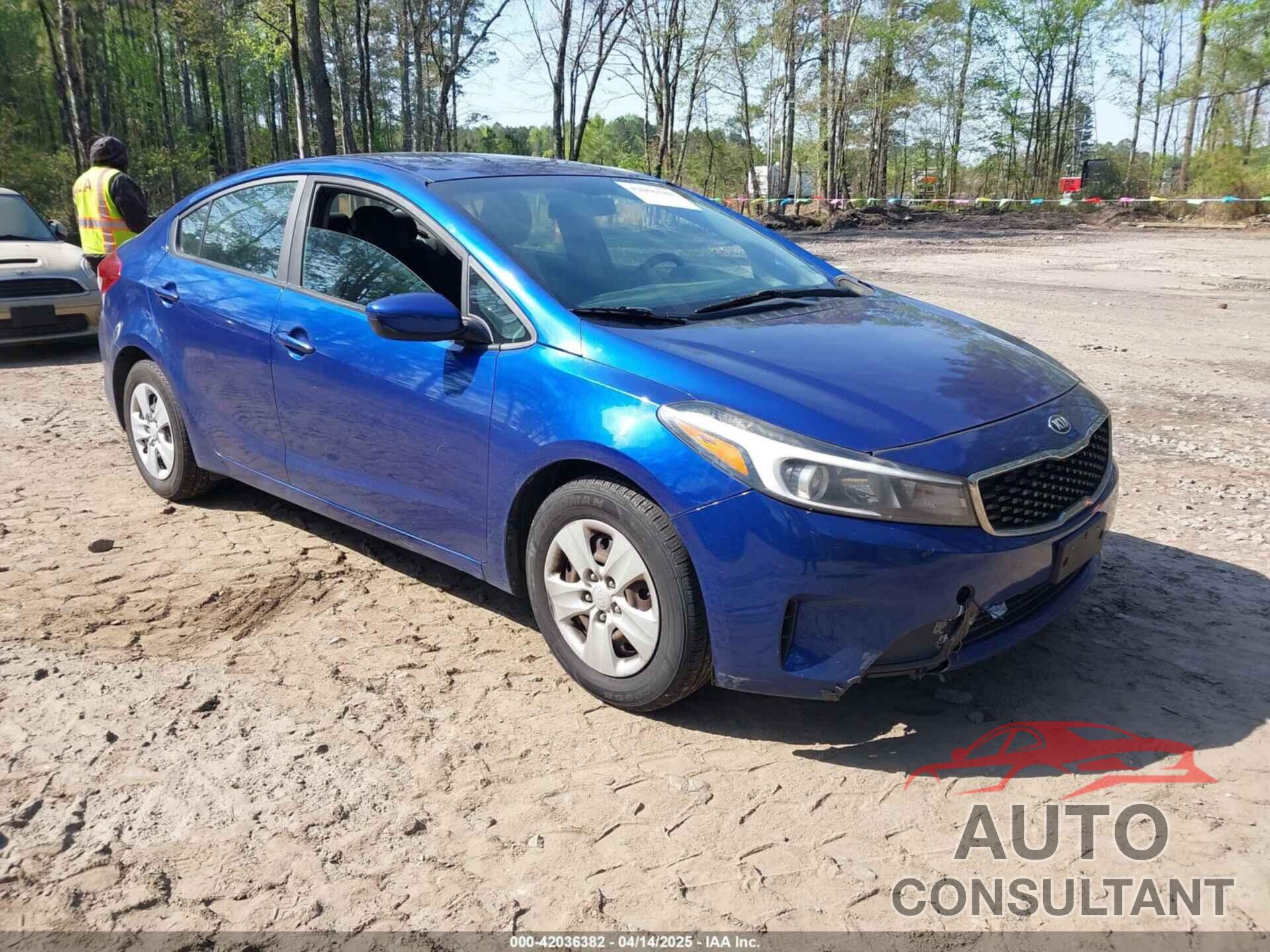 KIA FORTE 2017 - 3KPFK4A70HE052223