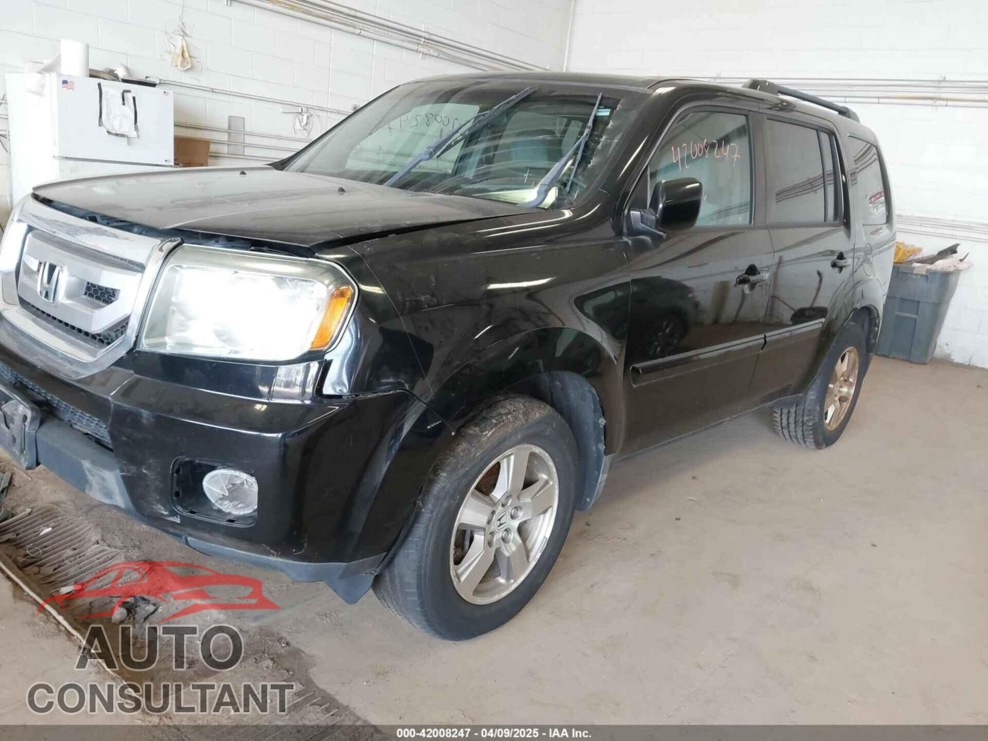 HONDA PILOT 2010 - 5FNYF4H47AB017073