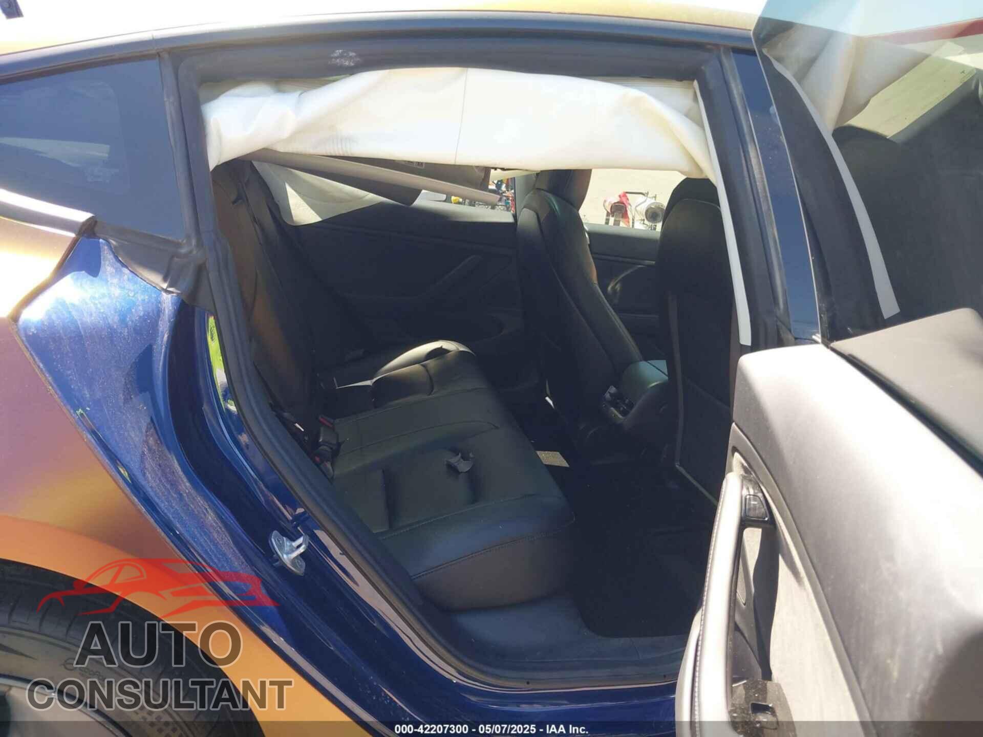 TESLA MODEL 3 2018 - 5YJ3E1EB5JF112603