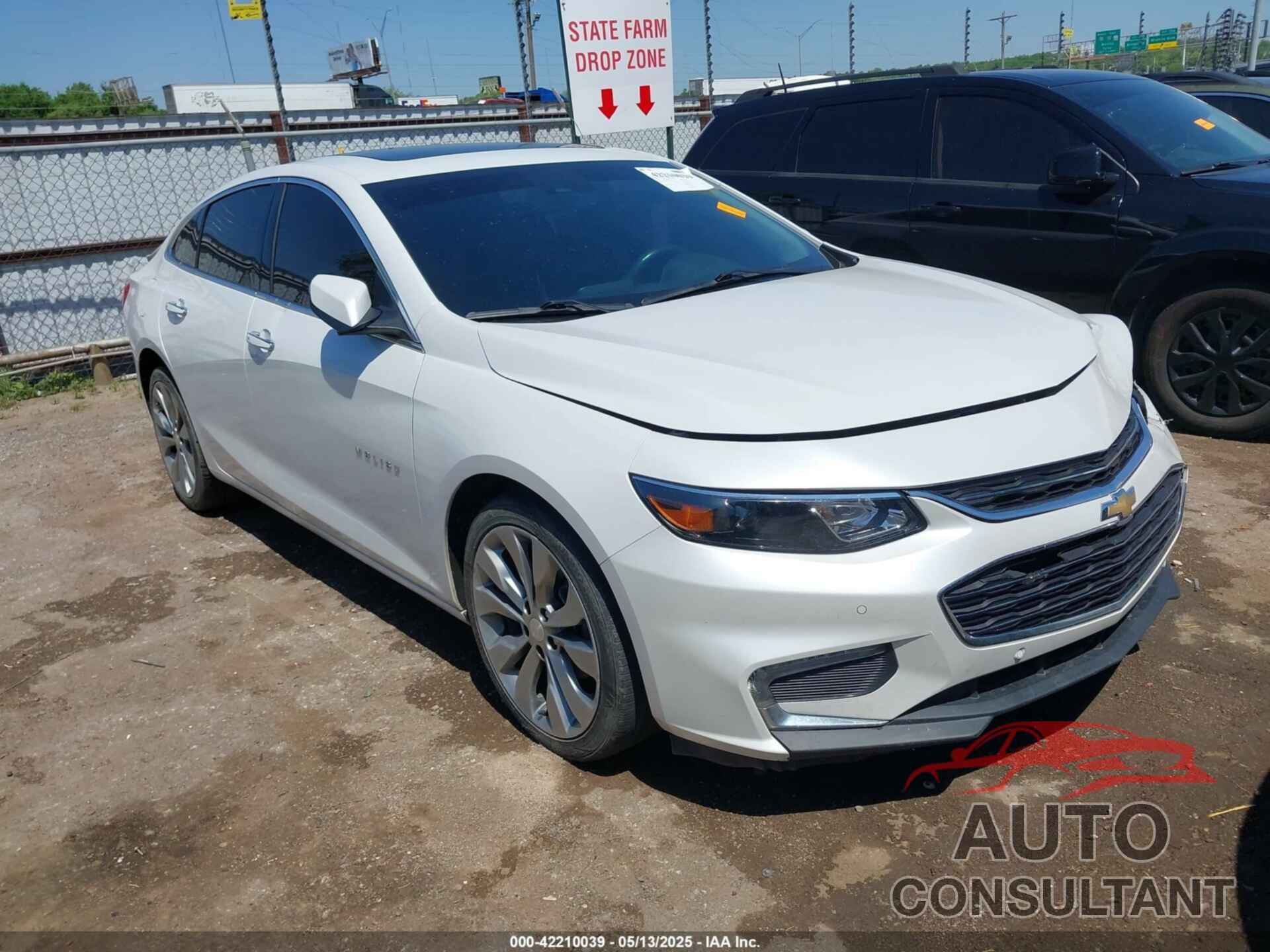 CHEVROLET MALIBU 2018 - 1G1ZE5SX0JF171077