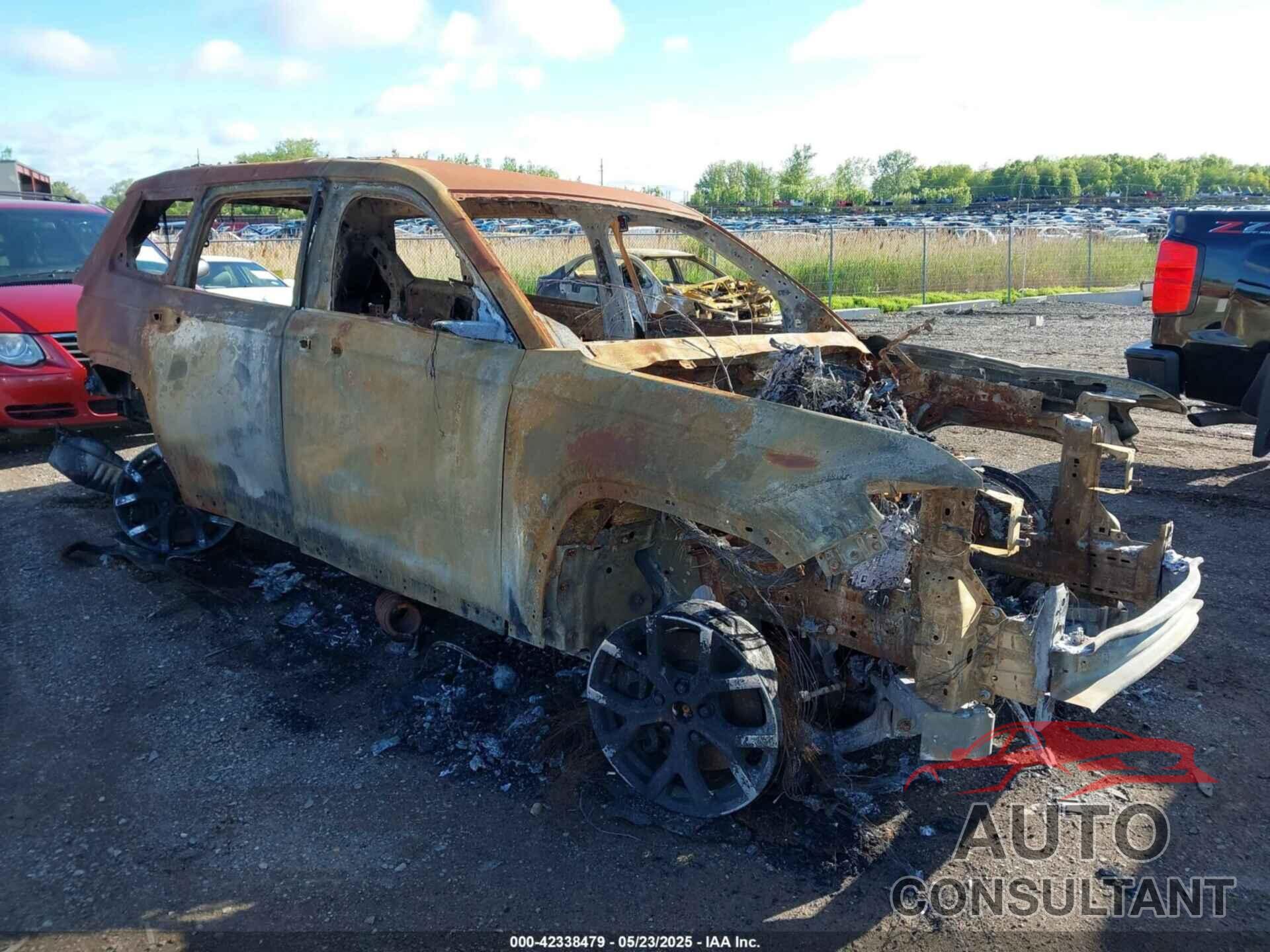 JEEP GRAND CHEROKEE L 2024 - 1C4RJKBG8R8512419