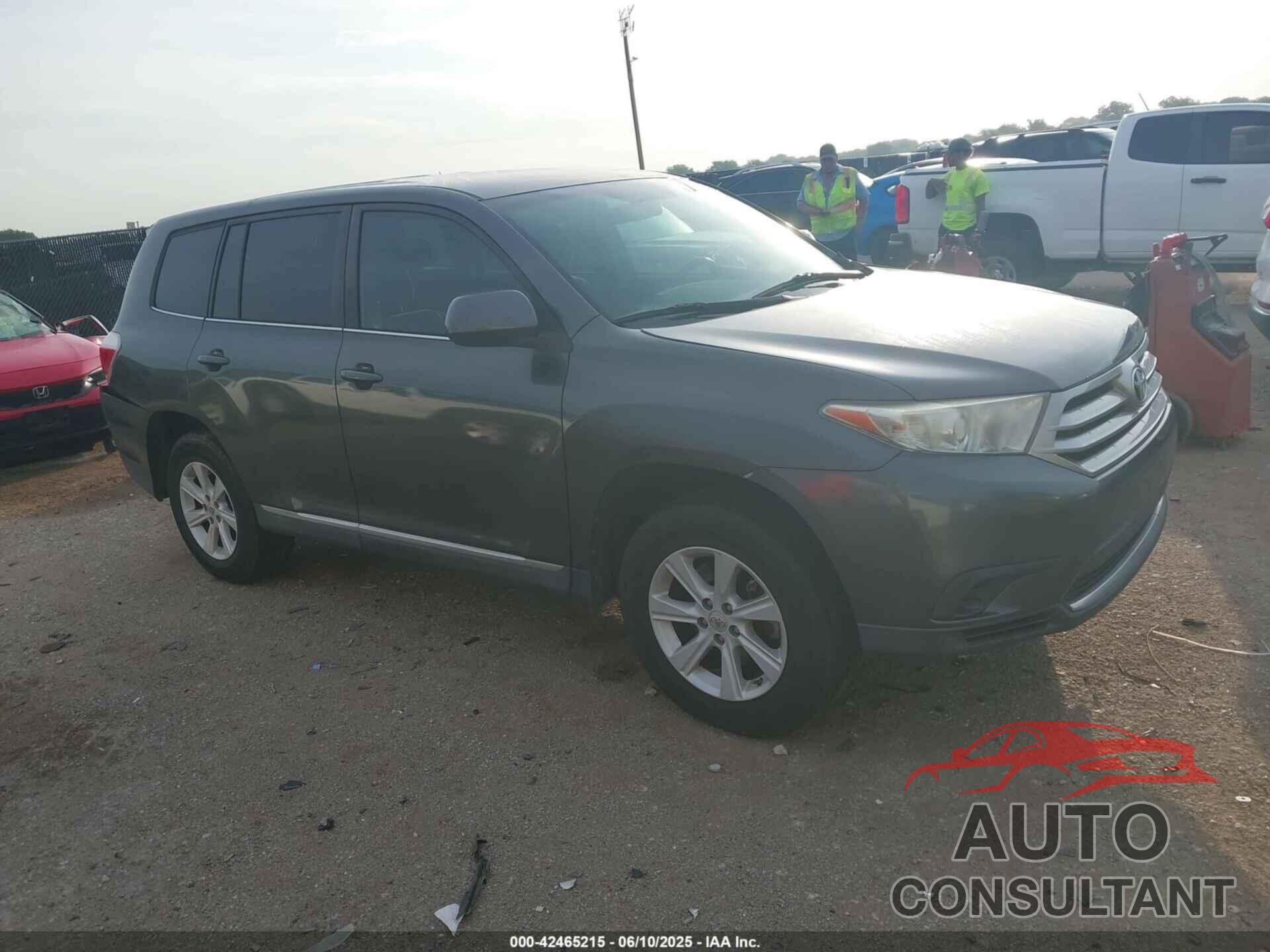 TOYOTA HIGHLANDER 2013 - 5TDZK3EH2DS138742