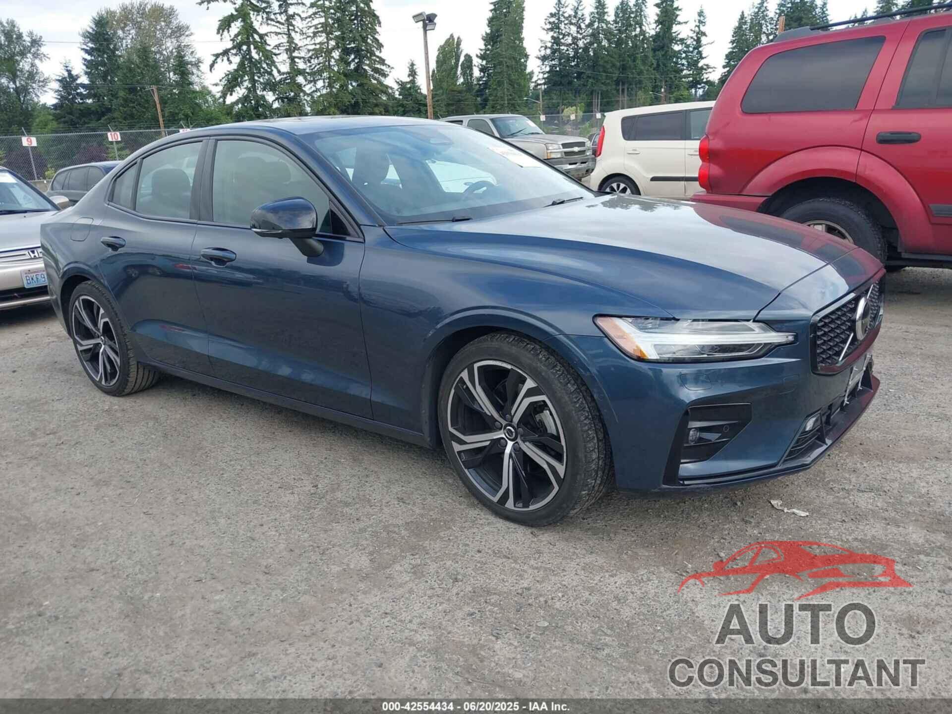 VOLVO S60 2024 - 7JRL12FL0RG280760