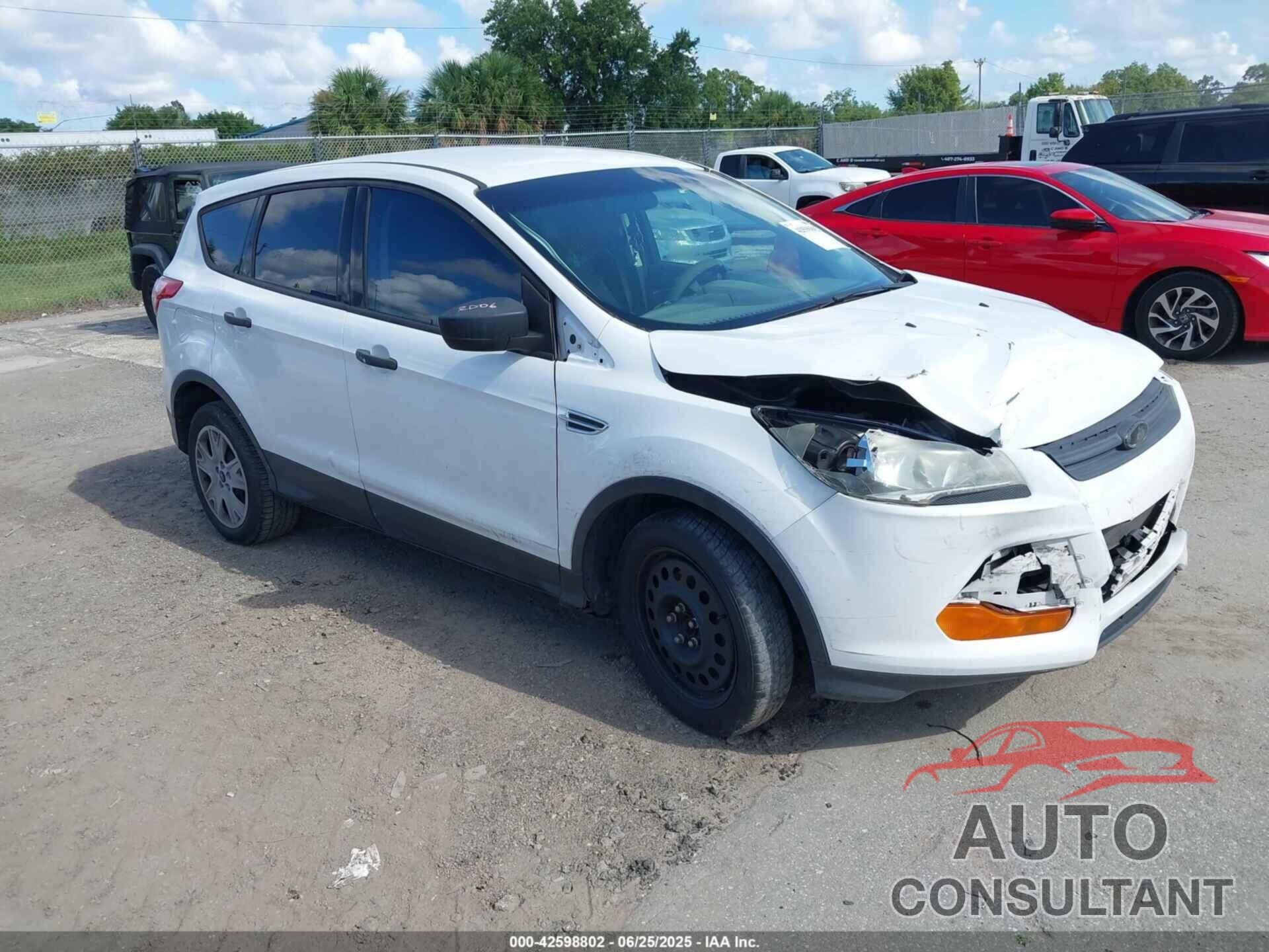 FORD ESCAPE 2014 - 1FMCU0F77EUC81957