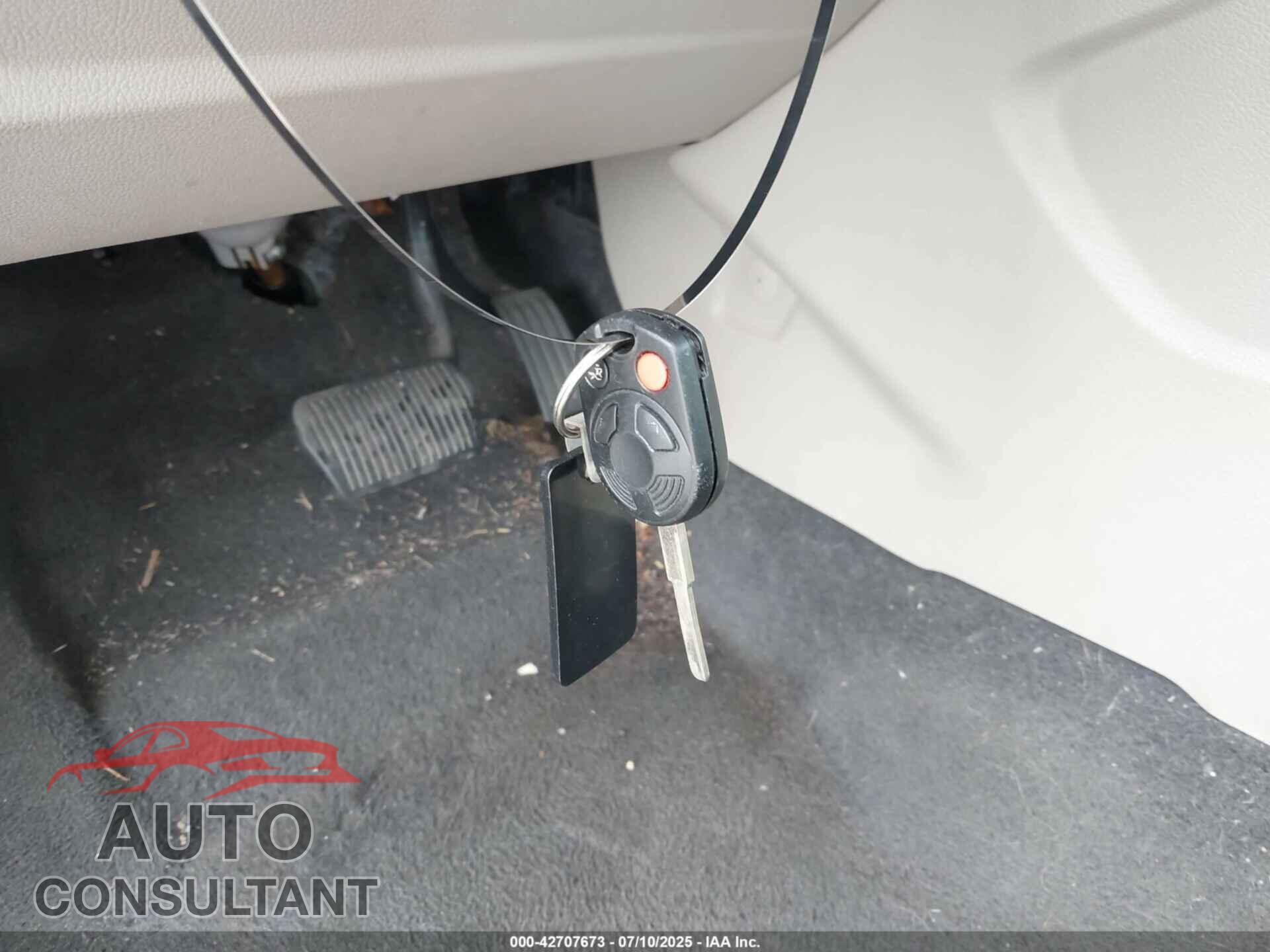 FORD FOCUS 2012 - 1FAHP3F25CL307584