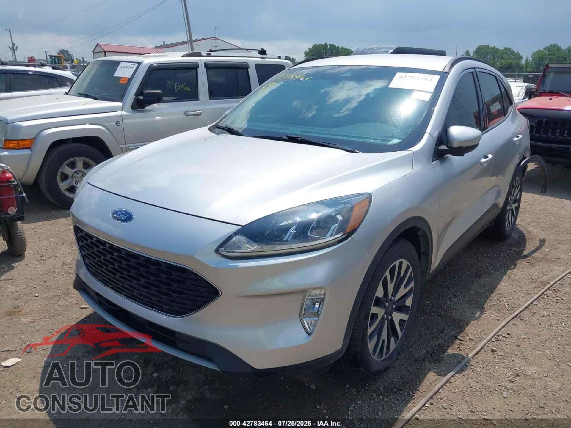 FORD ESCAPE 2020 - 1FMCU9H98LUA52400
