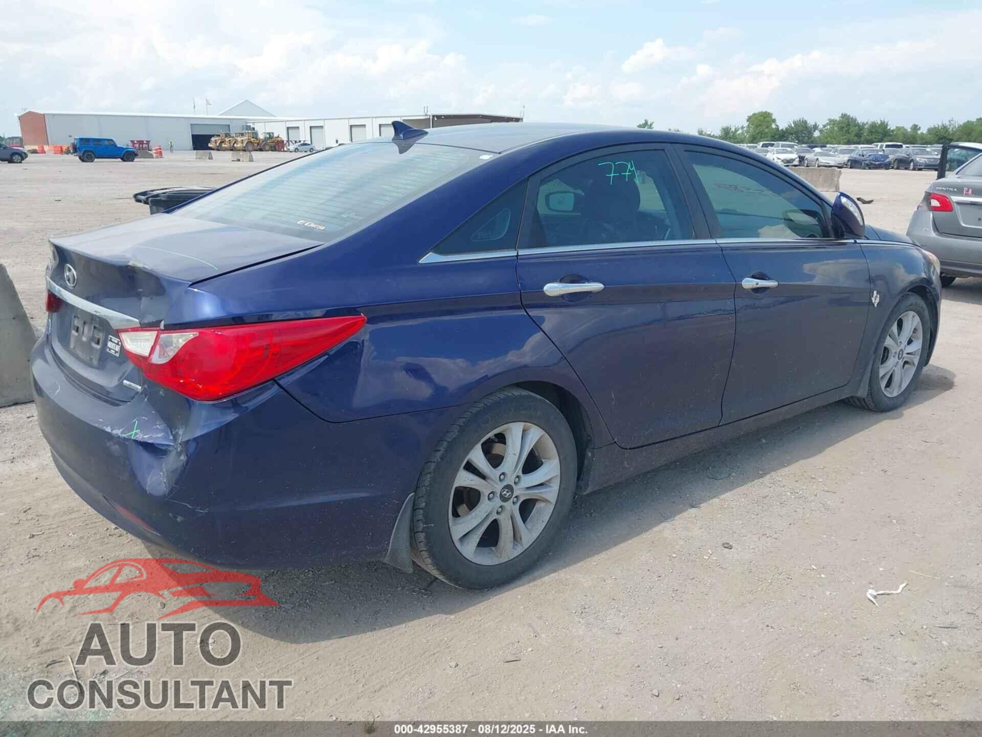 HYUNDAI SONATA 2011 - 5NPEC4AC7BH143367