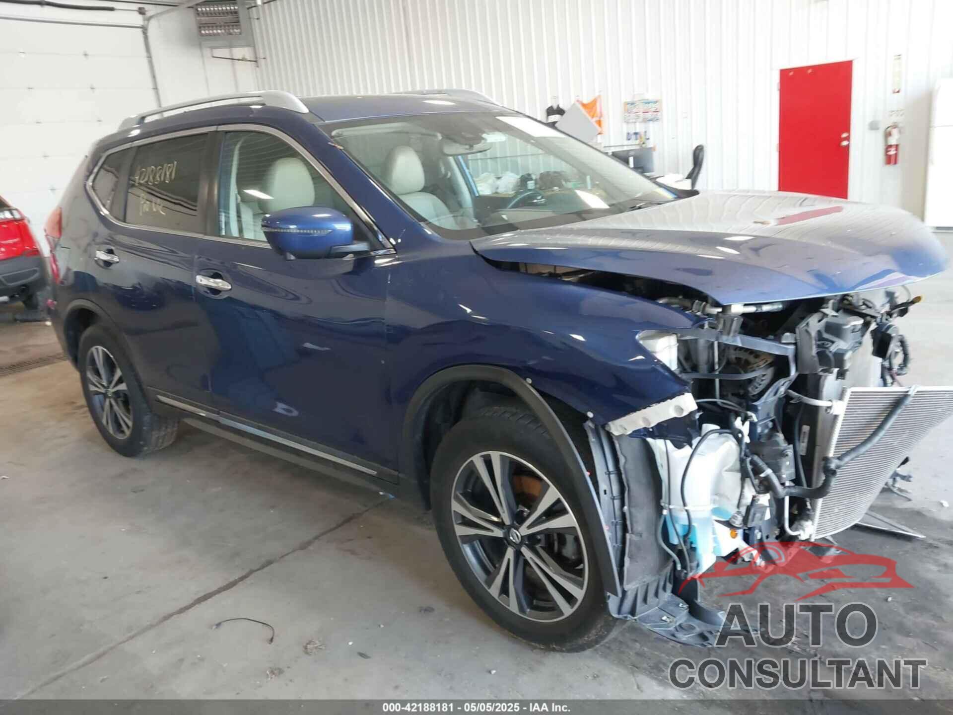 NISSAN ROGUE 2017 - 5N1AT2MV8HC821933