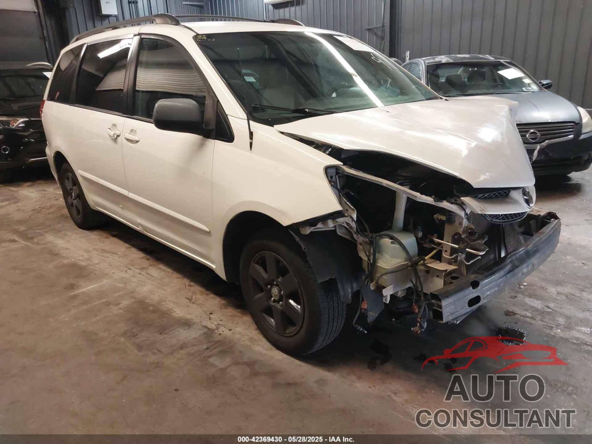 TOYOTA SIENNA 2009 - 5TDZK23C39S251205