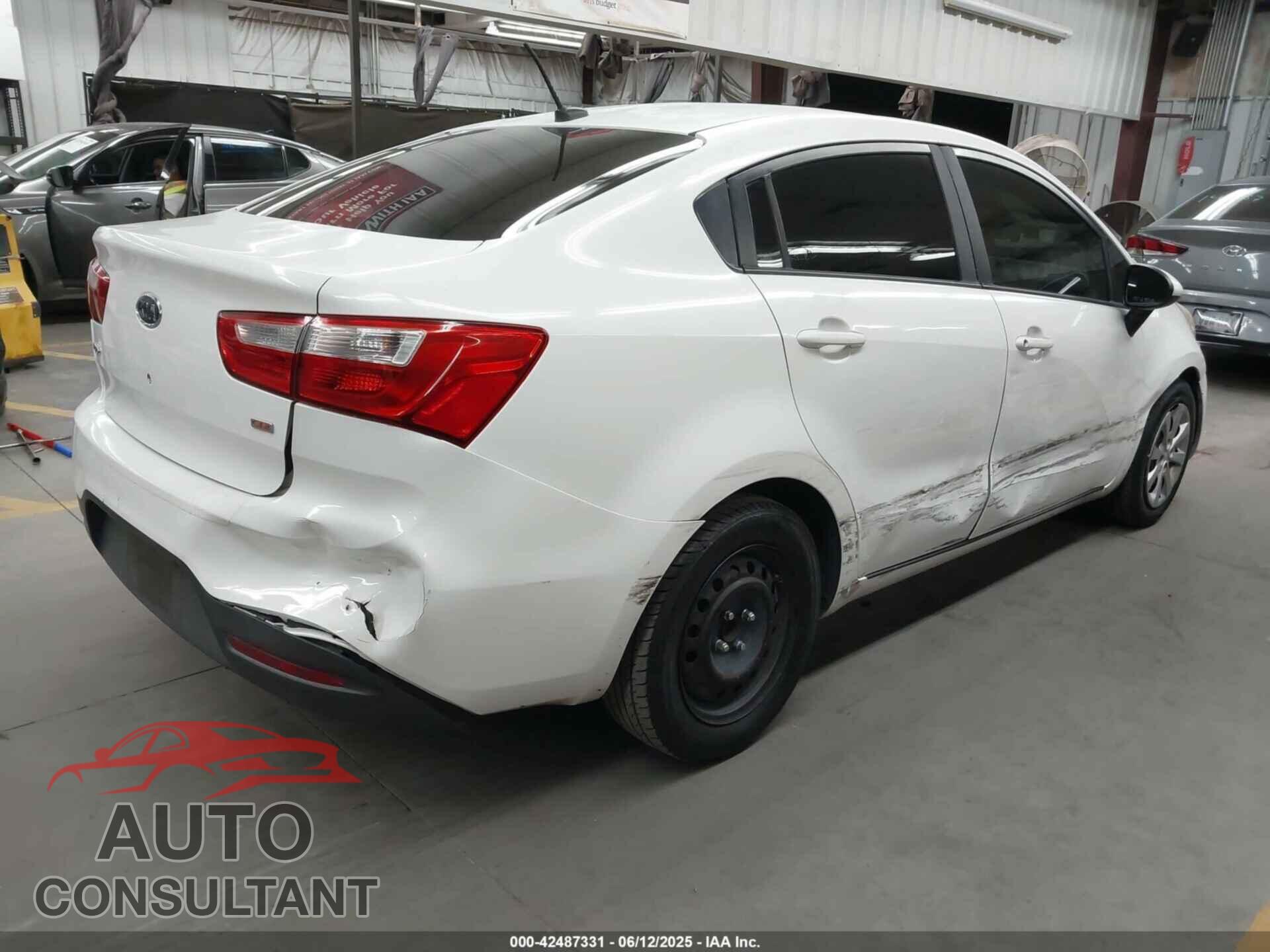 KIA RIO 2013 - KNADM4A39D6132132