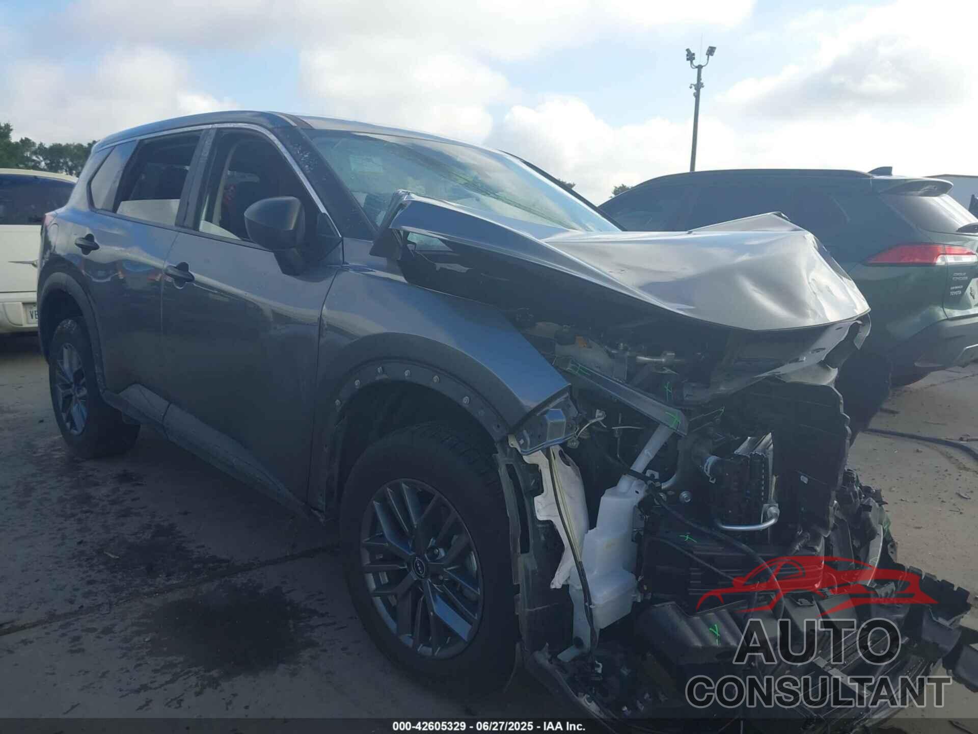 NISSAN ROGUE 2024 - 5N1BT3AB8RC750772