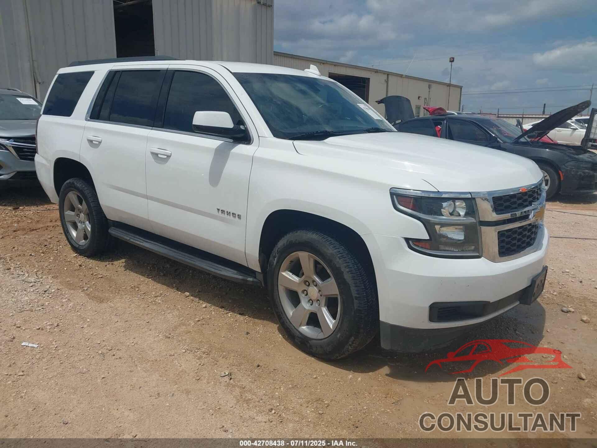 CHEVROLET TAHOE 2017 - 1GNSCAKC3HR225301