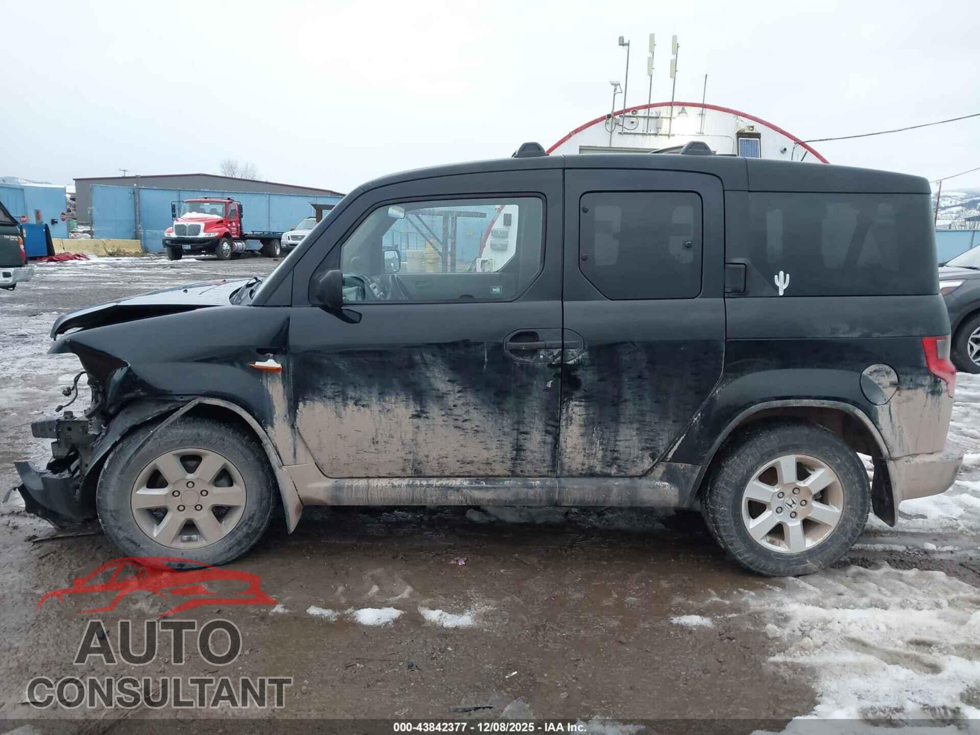 HONDA ELEMENT 2011 - 5J6YH2H77BL004938