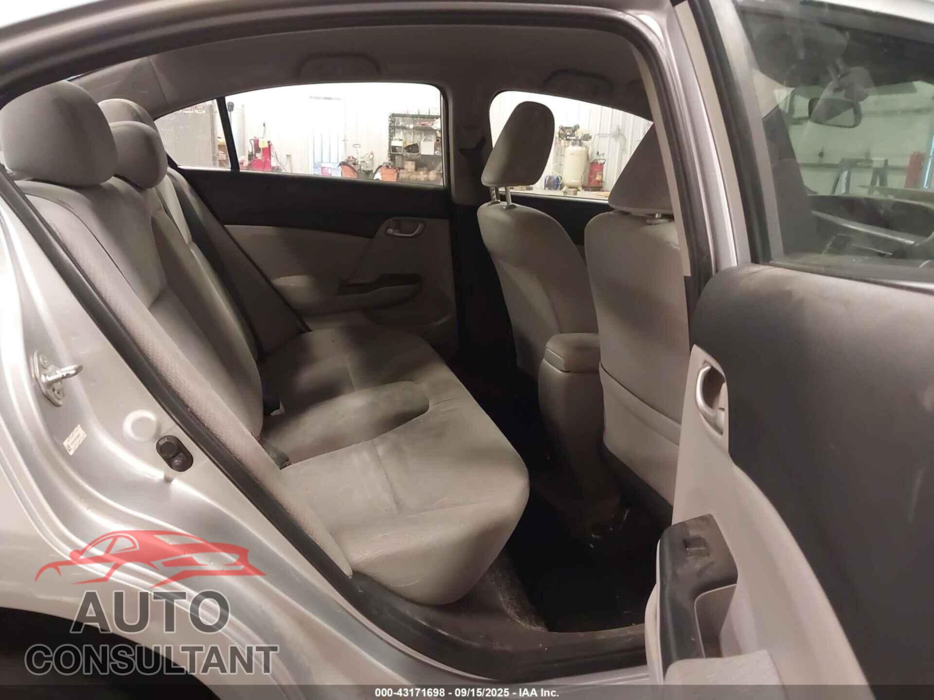 HONDA CIVIC 2013 - 19XFB2F5XDE048802