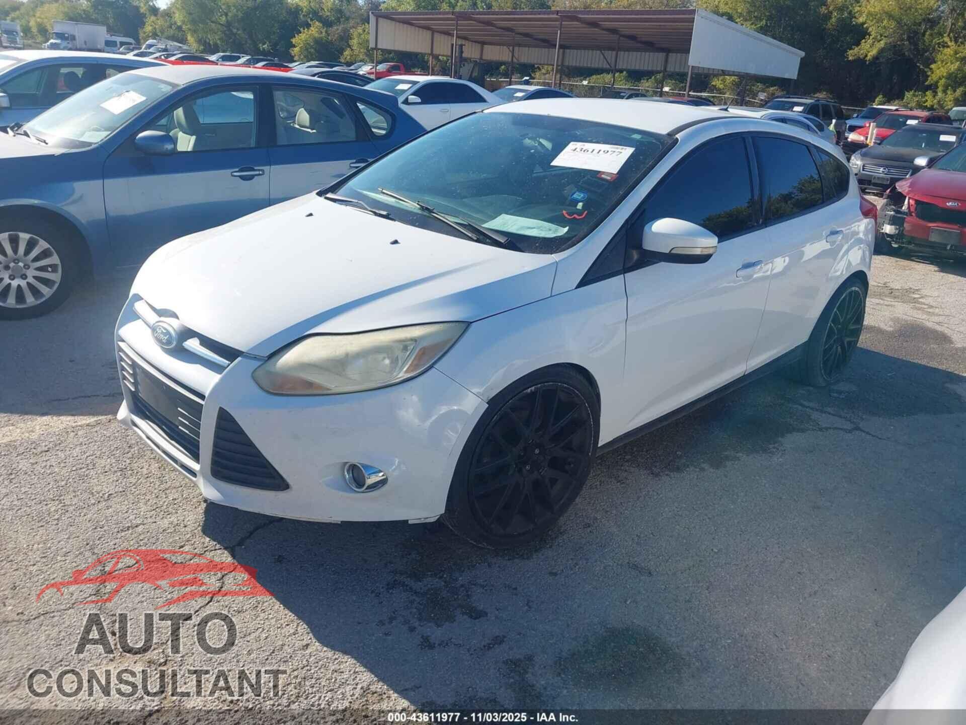 FORD FOCUS 2014 - 1FADP3K26EL295713