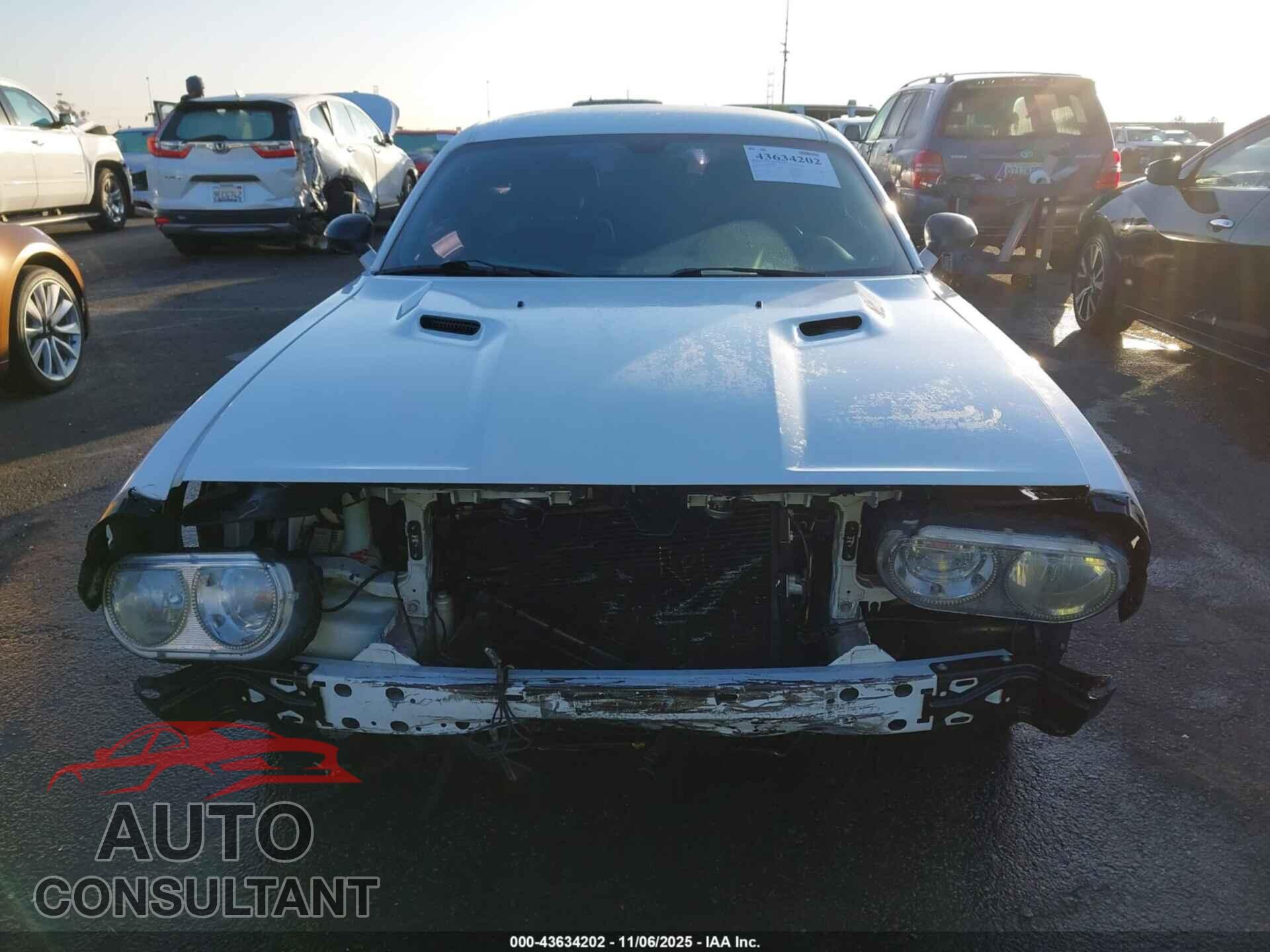 DODGE CHALLENGER 2013 - 2C3CDYAG8DH582012