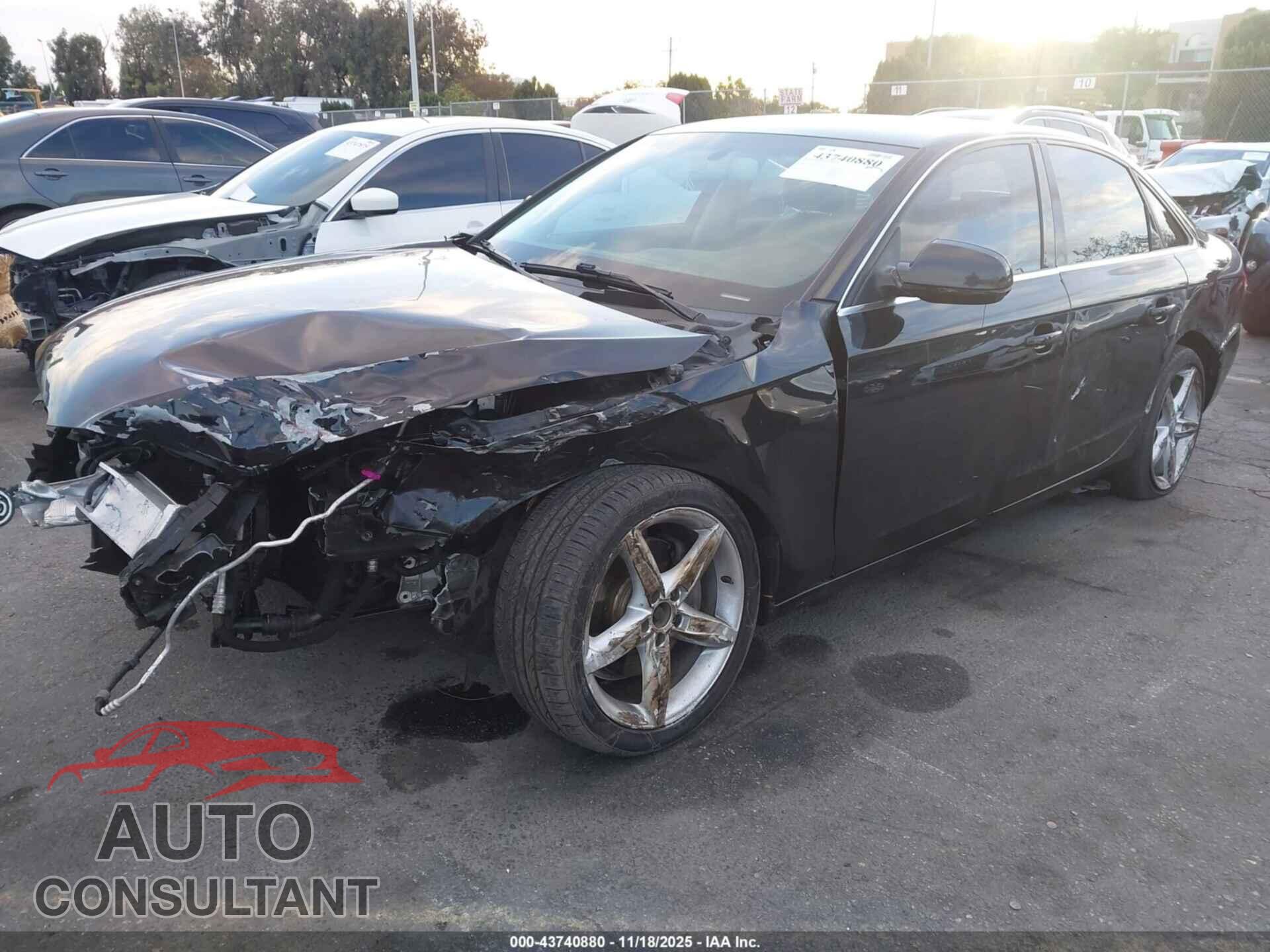 AUDI A4 2011 - WAUKFAFL4BN033617