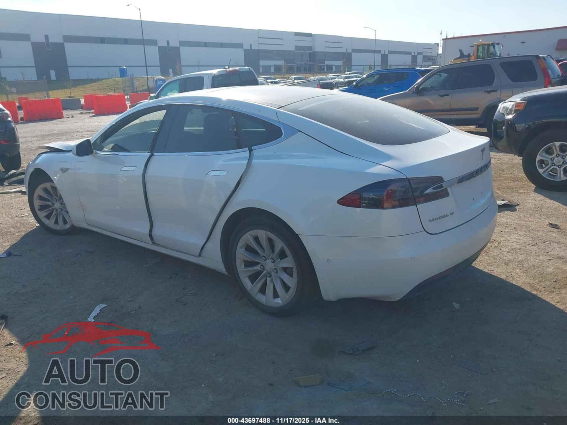 TESLA MODEL S 2016 - 5YJSA1E21GF146232