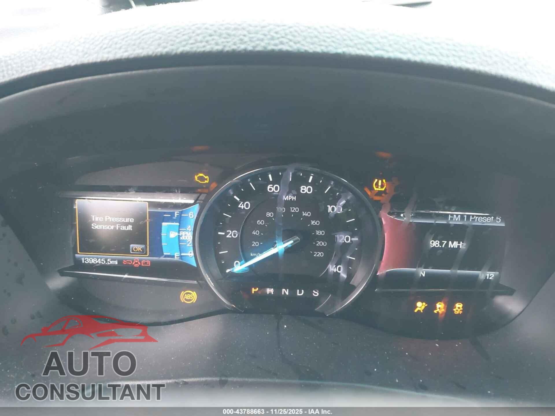FORD EXPLORER 2017 - 1FM5K8D8XHGA26313