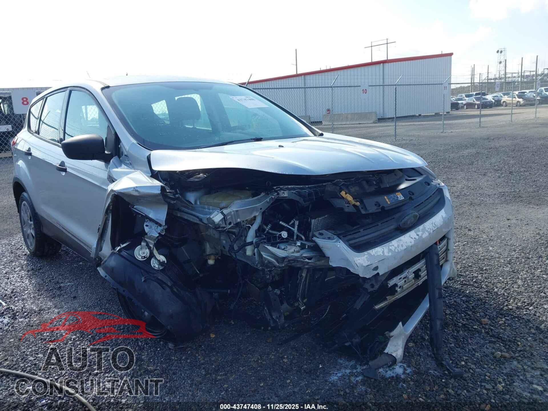 FORD ESCAPE 2013 - 1FMCU0F72DUB06076