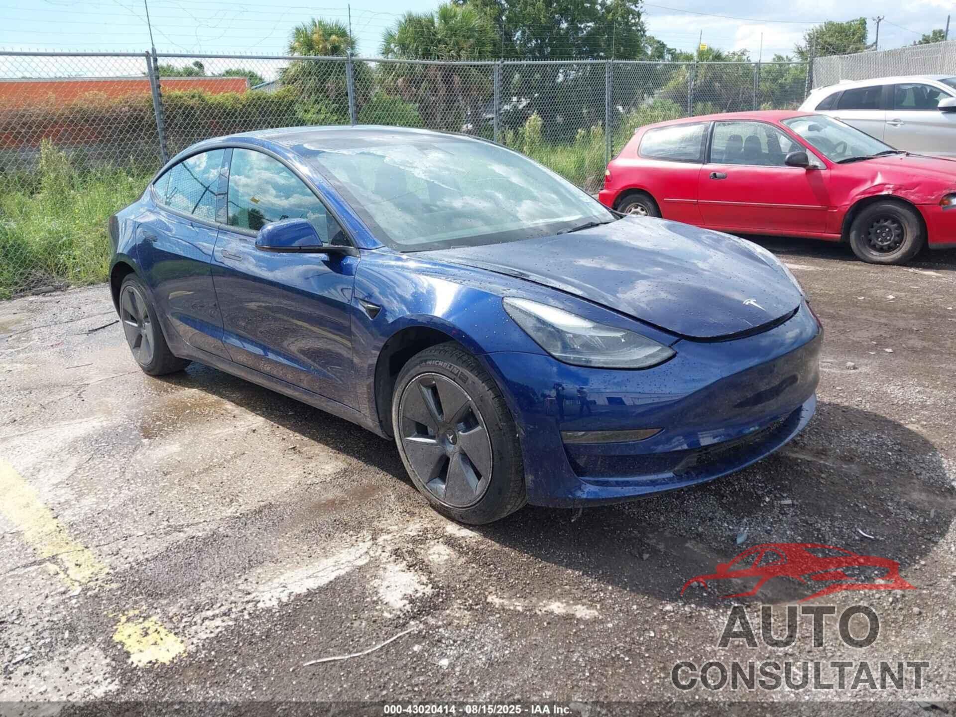 TESLA MODEL 3 2022 - 5YJ3E1EA8NF374418