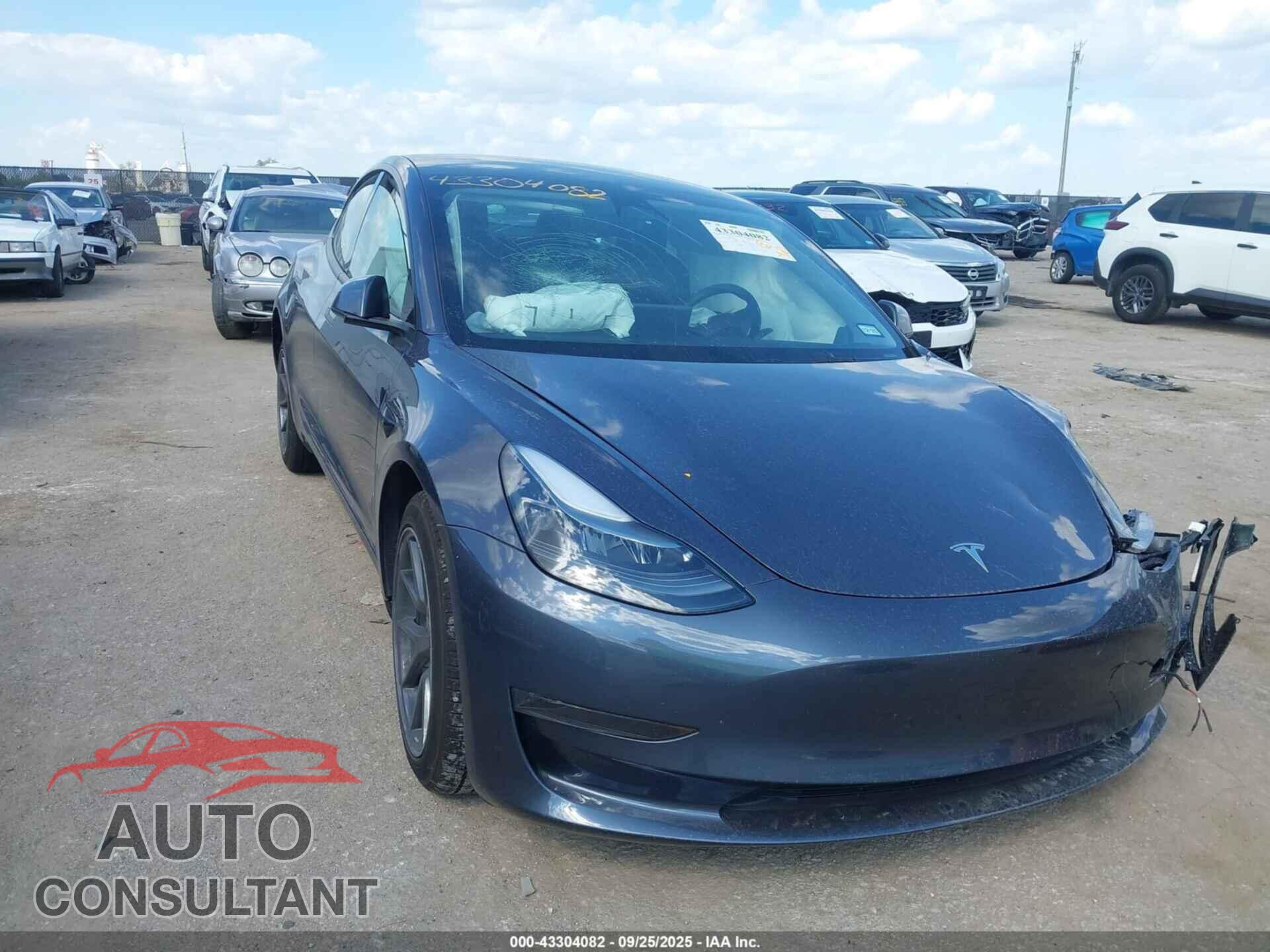 TESLA MODEL 3 2023 - 5YJ3E1EA1PF706315