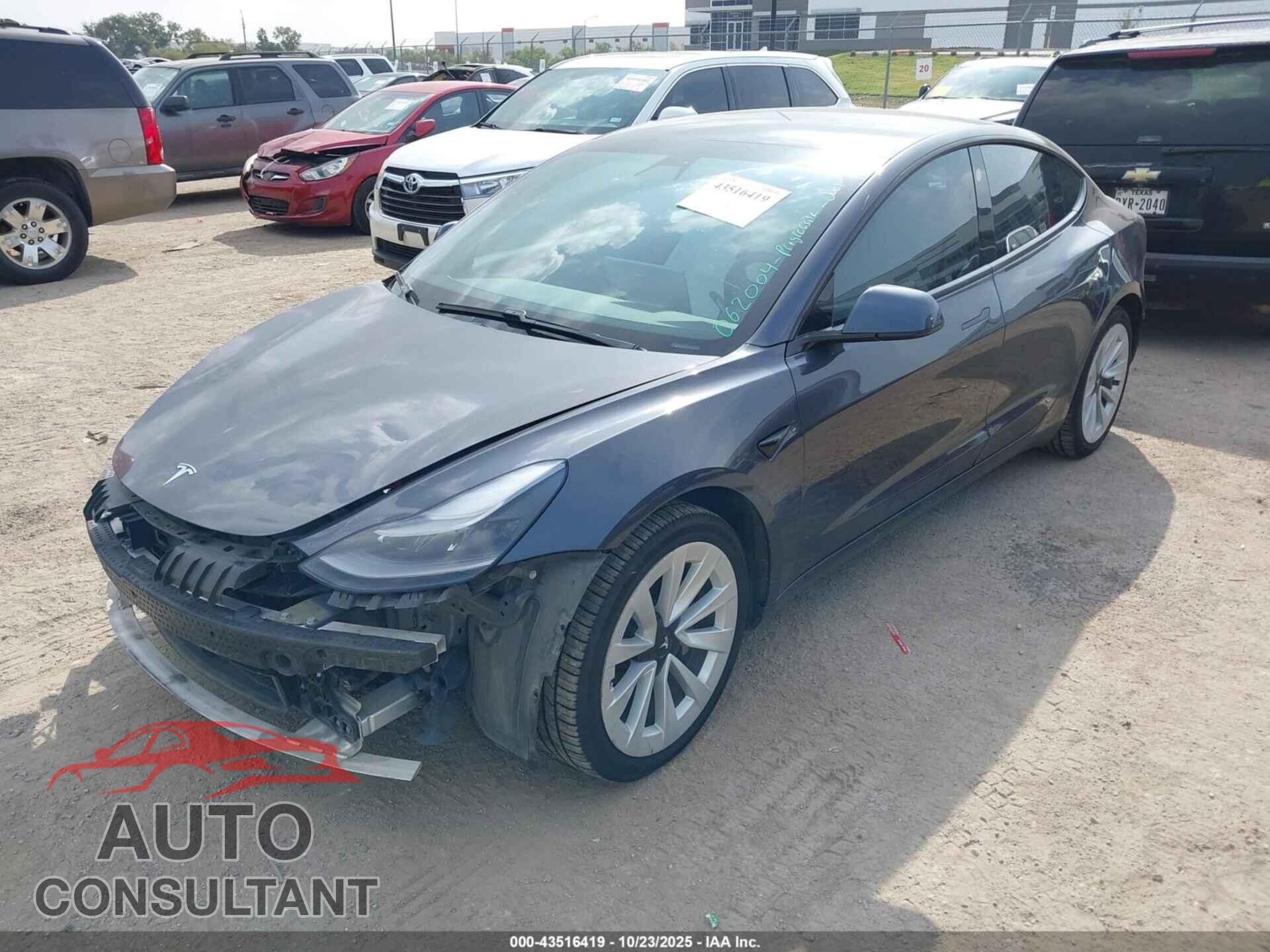 TESLA MODEL 3 2021 - 5YJ3E1EB0MF062004