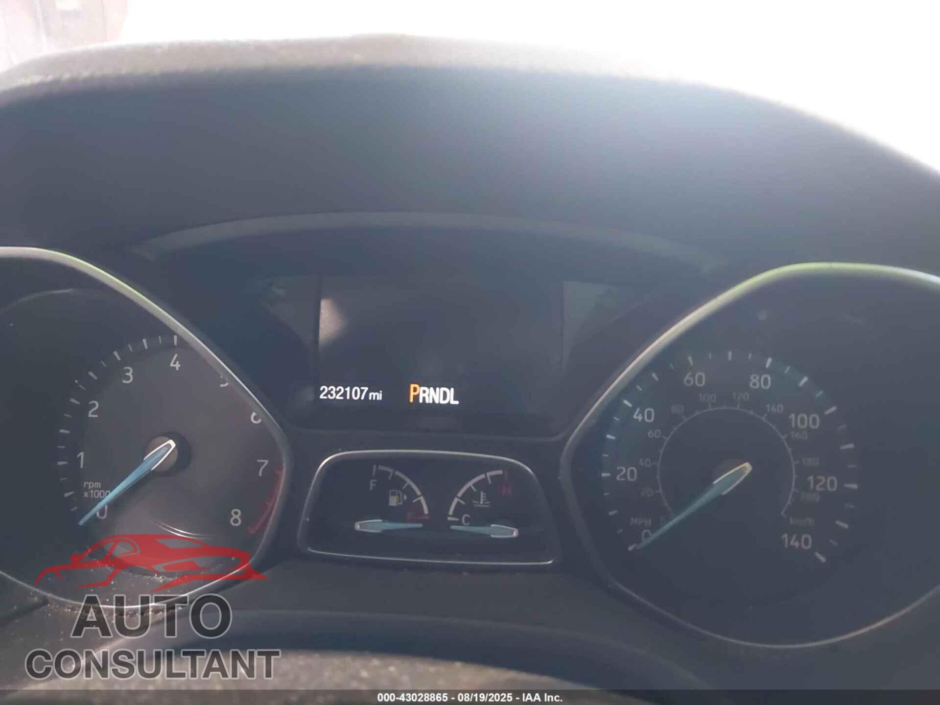 FORD FOCUS 2017 - 1FADP3E24HL322116
