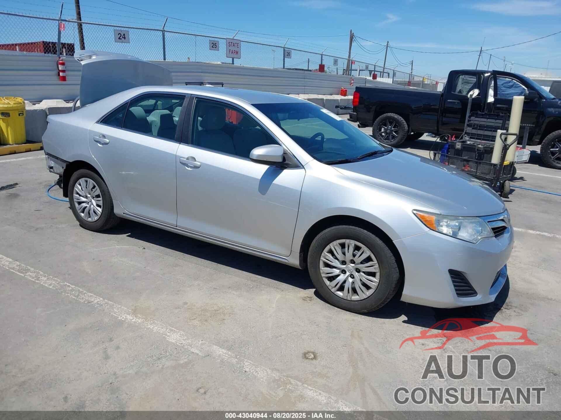 TOYOTA CAMRY 2014 - 4T4BF1FK3ER433285