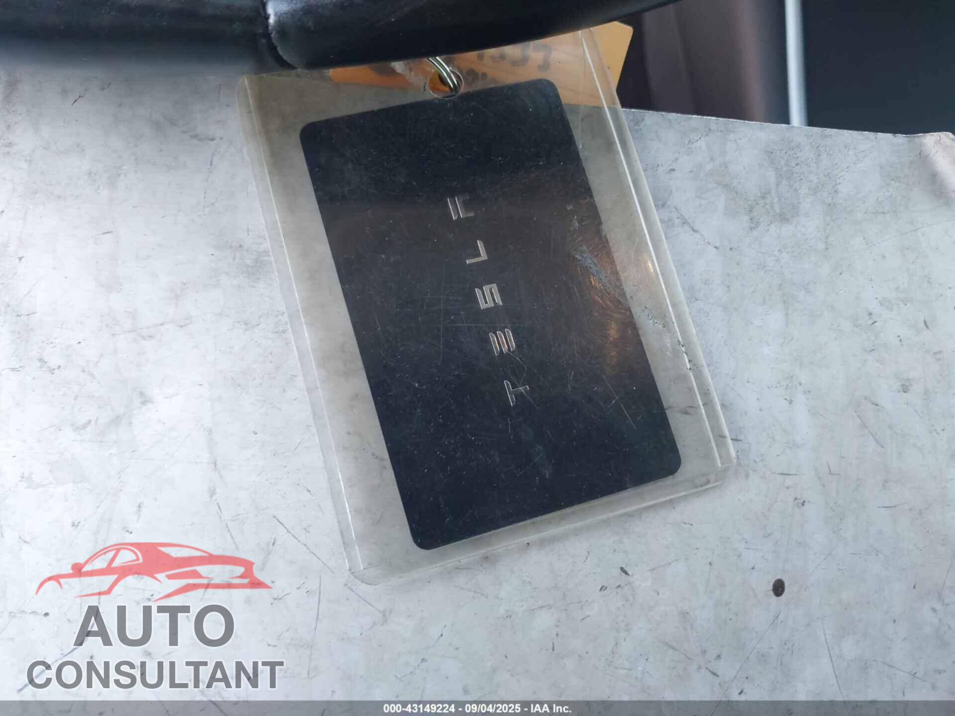 TESLA MODEL 3 2018 - 5YJ3E1EA0JF059090