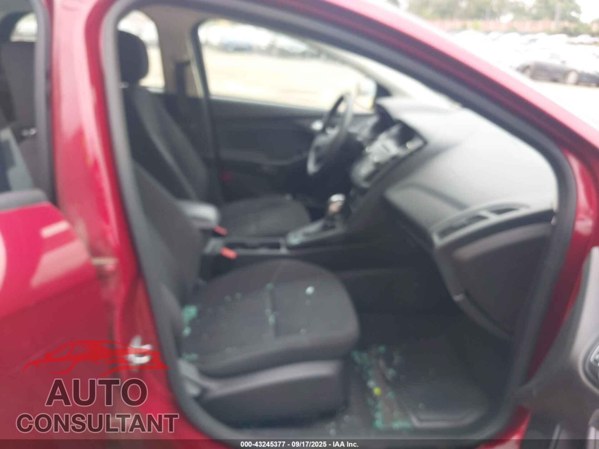 FORD FOCUS 2016 - 1FADP3F21GL232287