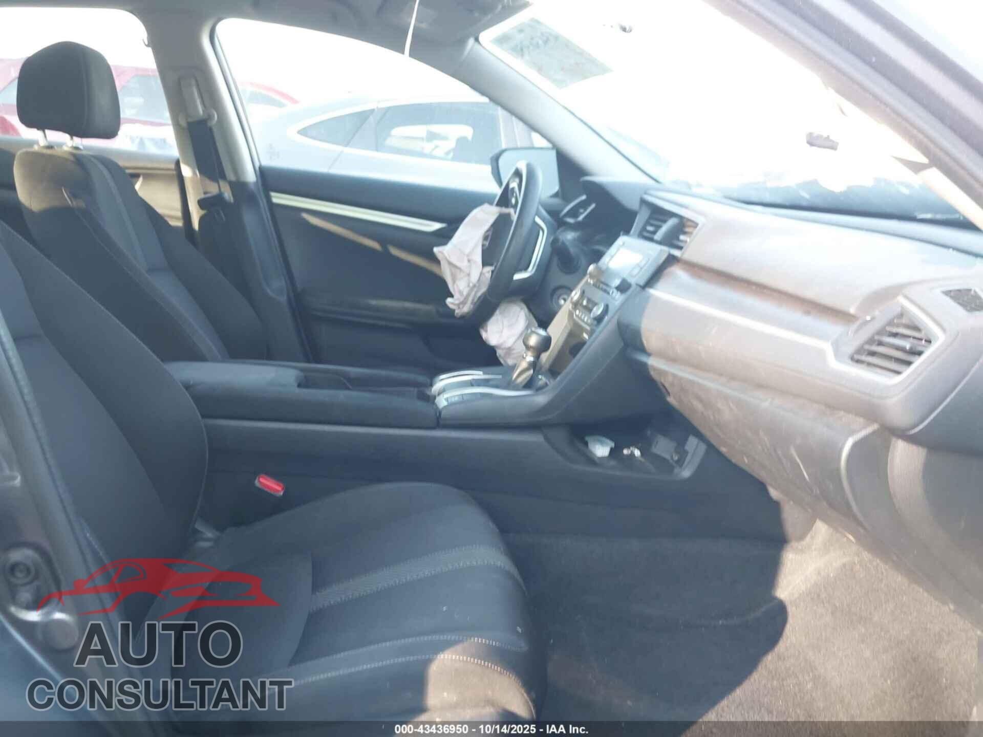 HONDA CIVIC 2018 - 19XFC2E55JE019363