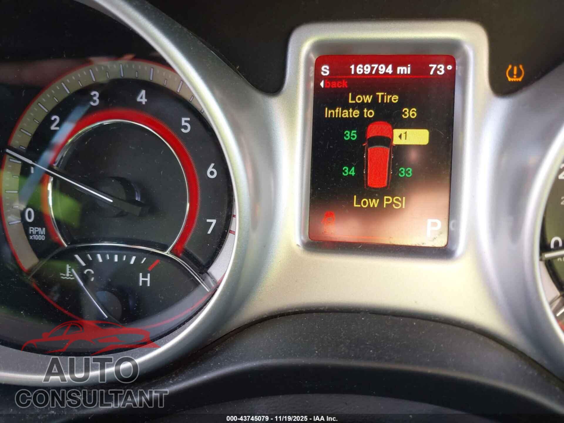 DODGE JOURNEY 2017 - 3C4PDCEGXHT584237