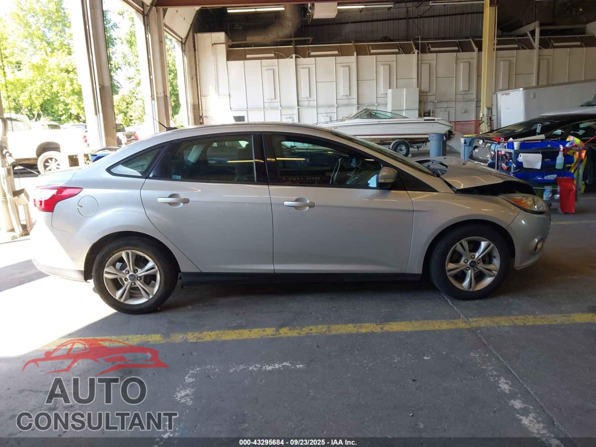FORD FOCUS 2013 - 1FADP3F24DL196395