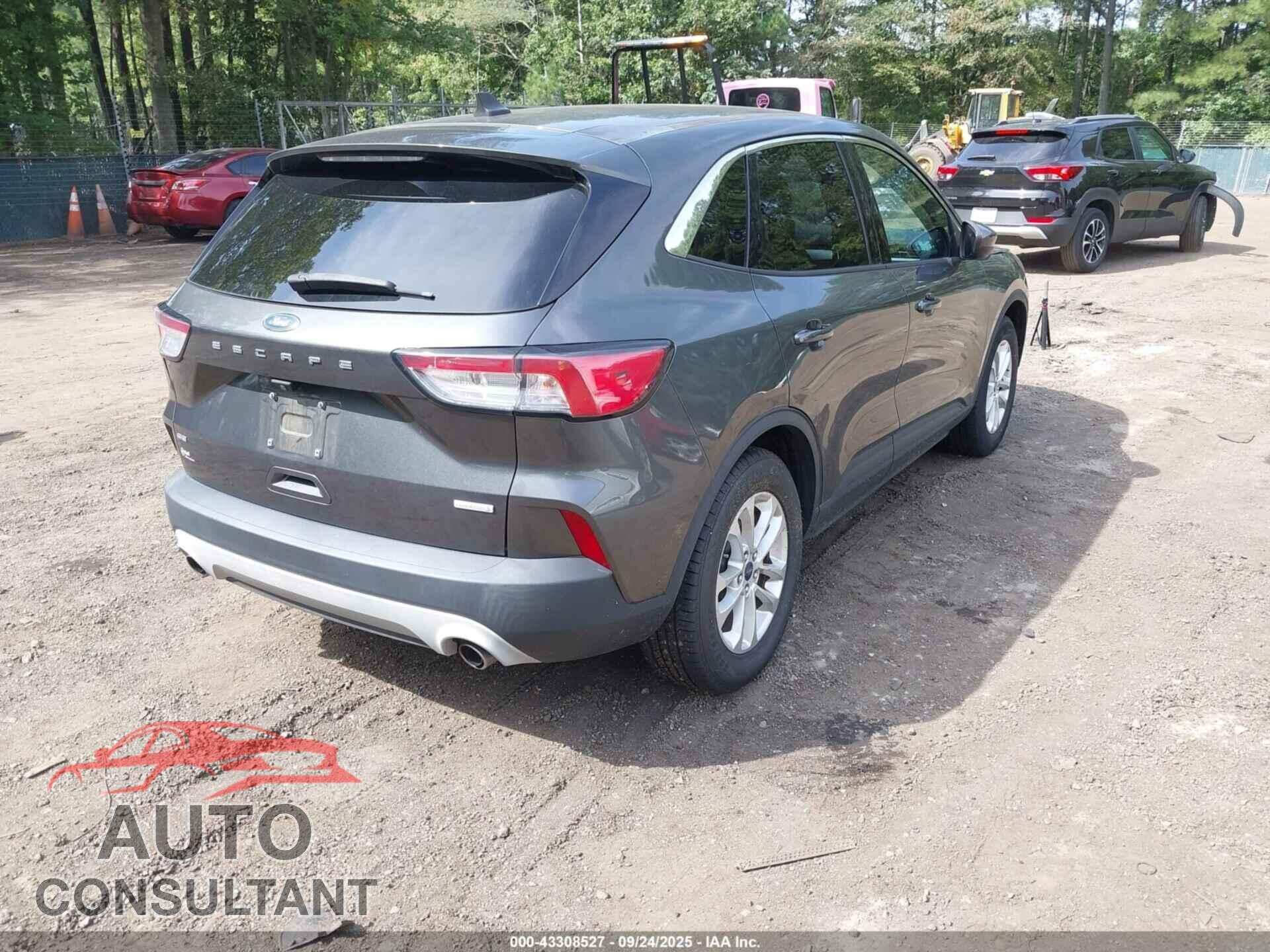 FORD ESCAPE 2020 - 1FMCU0G65LUA94915