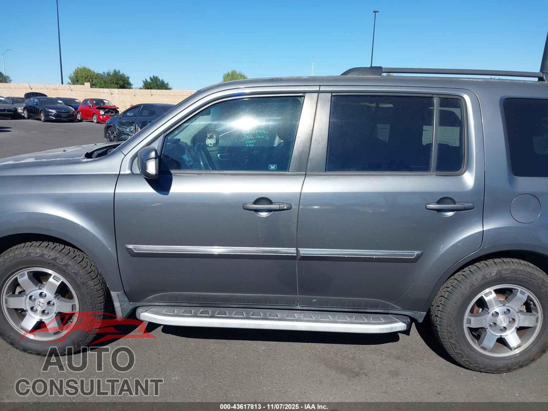 HONDA PILOT 2011 - 5FNYF3H92BB005372