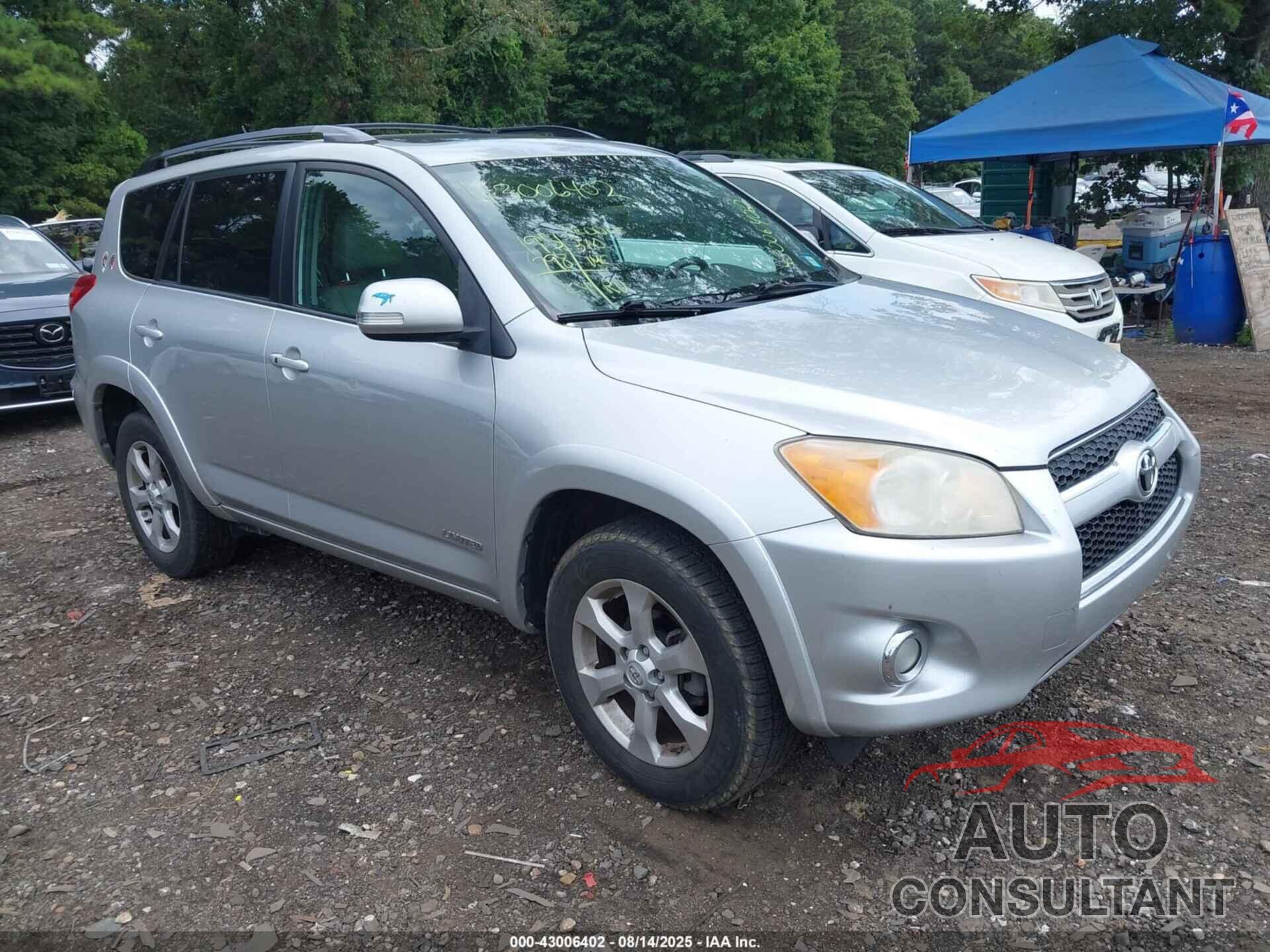 TOYOTA RAV4 2011 - 2T3YF4DV0BW096662